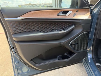 2026 Jeep Grand Cherokee GRAND CHEROKEE SUMMIT 4X4