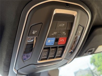2026 Jeep Grand Cherokee Summit