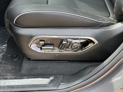 2026 Jeep Grand Cherokee GRAND CHEROKEE SUMMIT 4X4