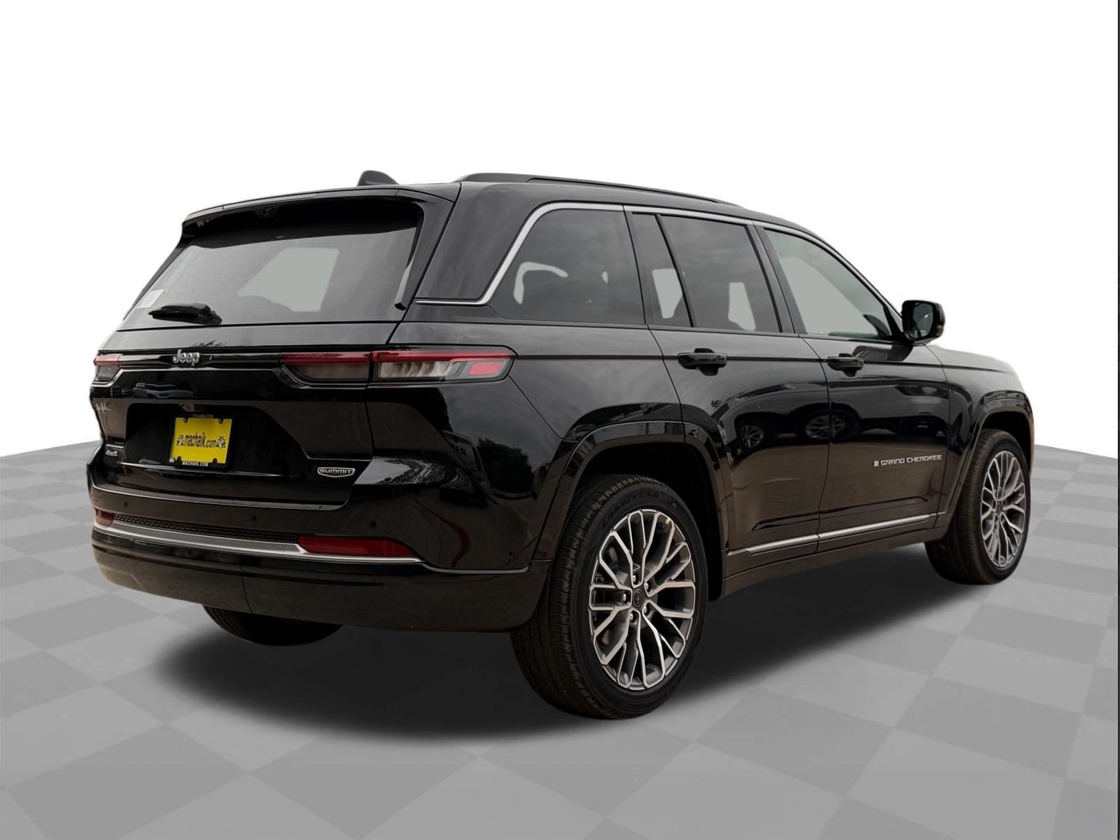 2027 Jeep Grand Cherokee Summit