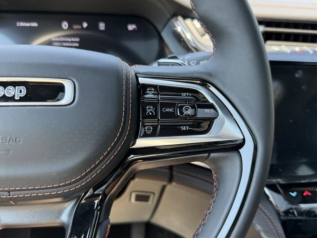 2026 Jeep Grand Cherokee GRAND CHEROKEE SUMMIT 4X4