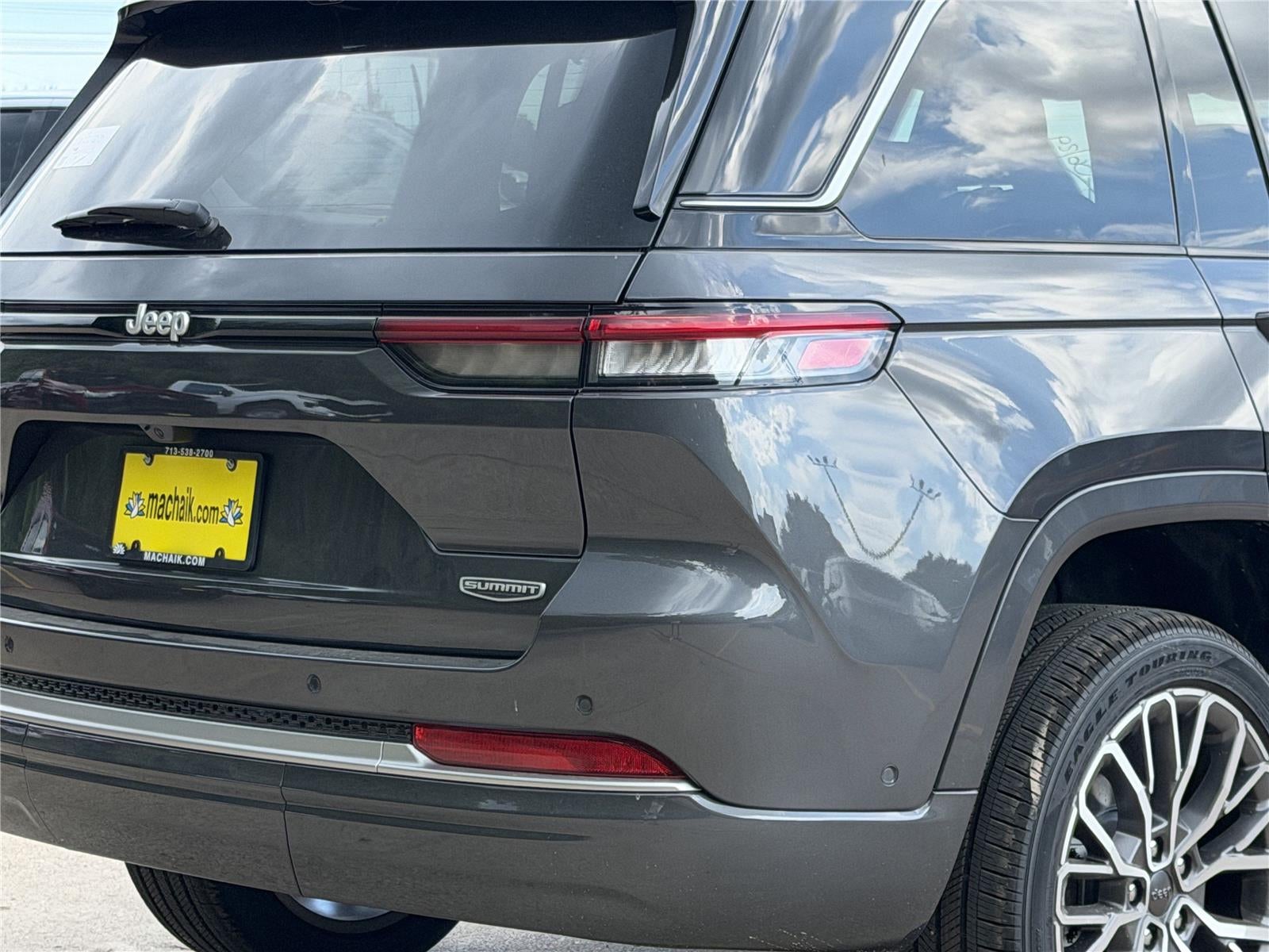 2026 Jeep Grand Cherokee Summit