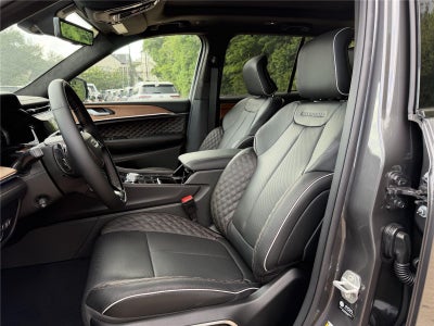 2026 Jeep Grand Cherokee Summit
