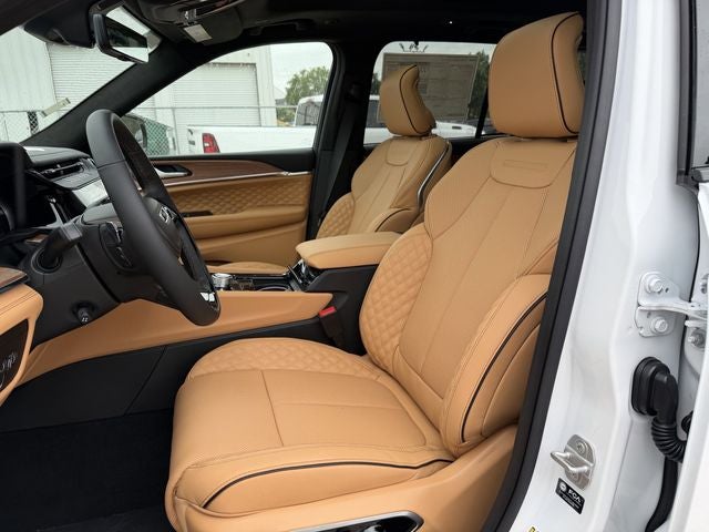 2026 Jeep Grand Cherokee GRAND CHEROKEE SUMMIT 4X4
