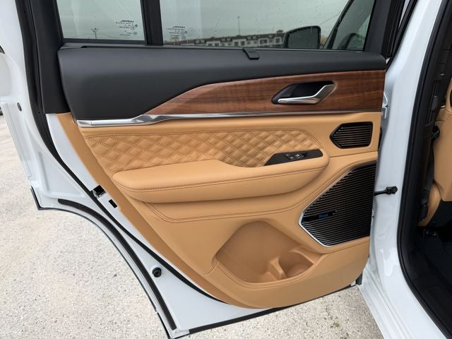 2026 Jeep Grand Cherokee GRAND CHEROKEE SUMMIT 4X4