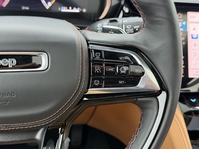 2026 Jeep Grand Cherokee GRAND CHEROKEE SUMMIT 4X4