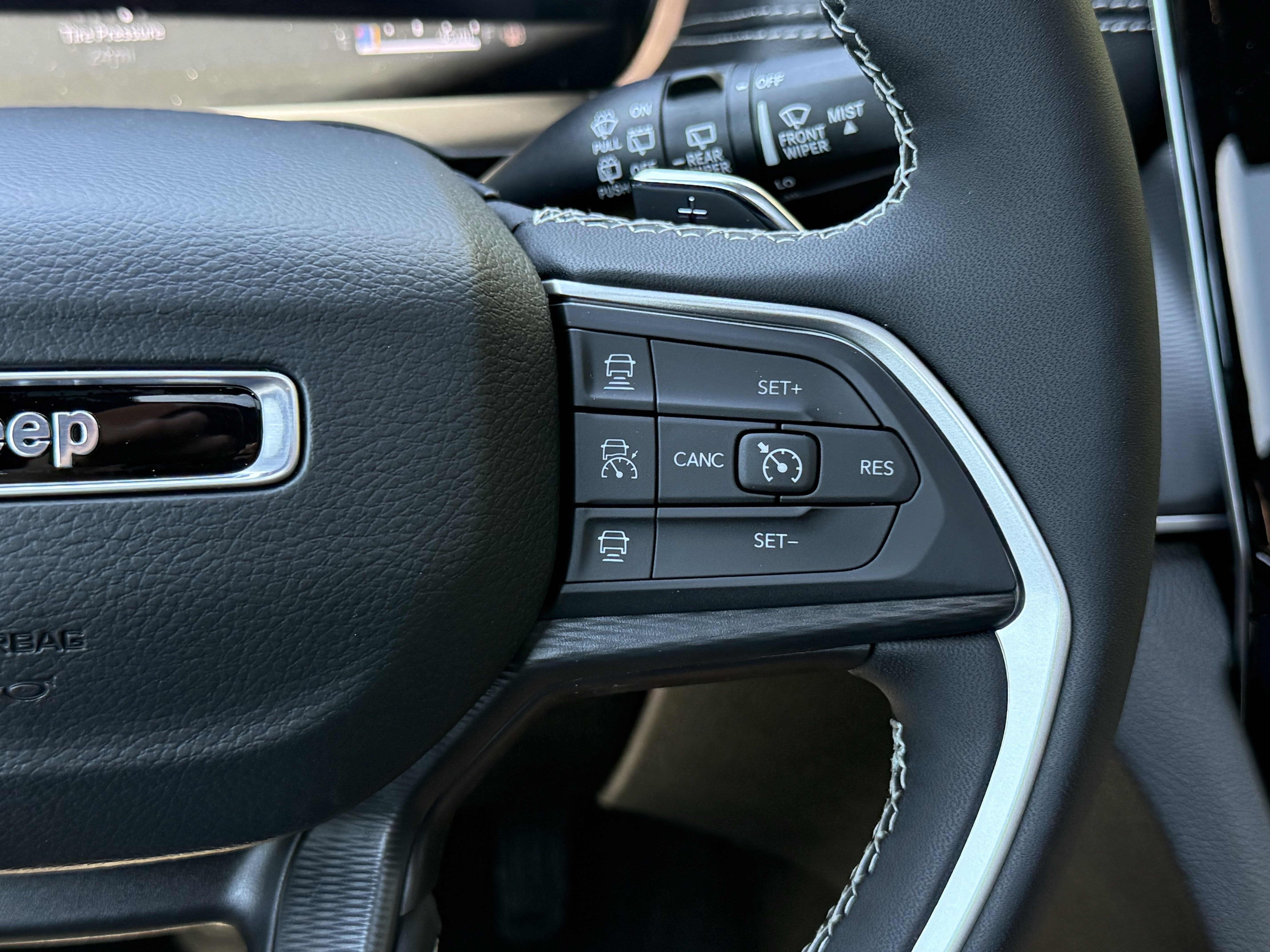 2025 Jeep Grand Cherokee L GRAND CHEROKEE L ALTITUDE X 4X2