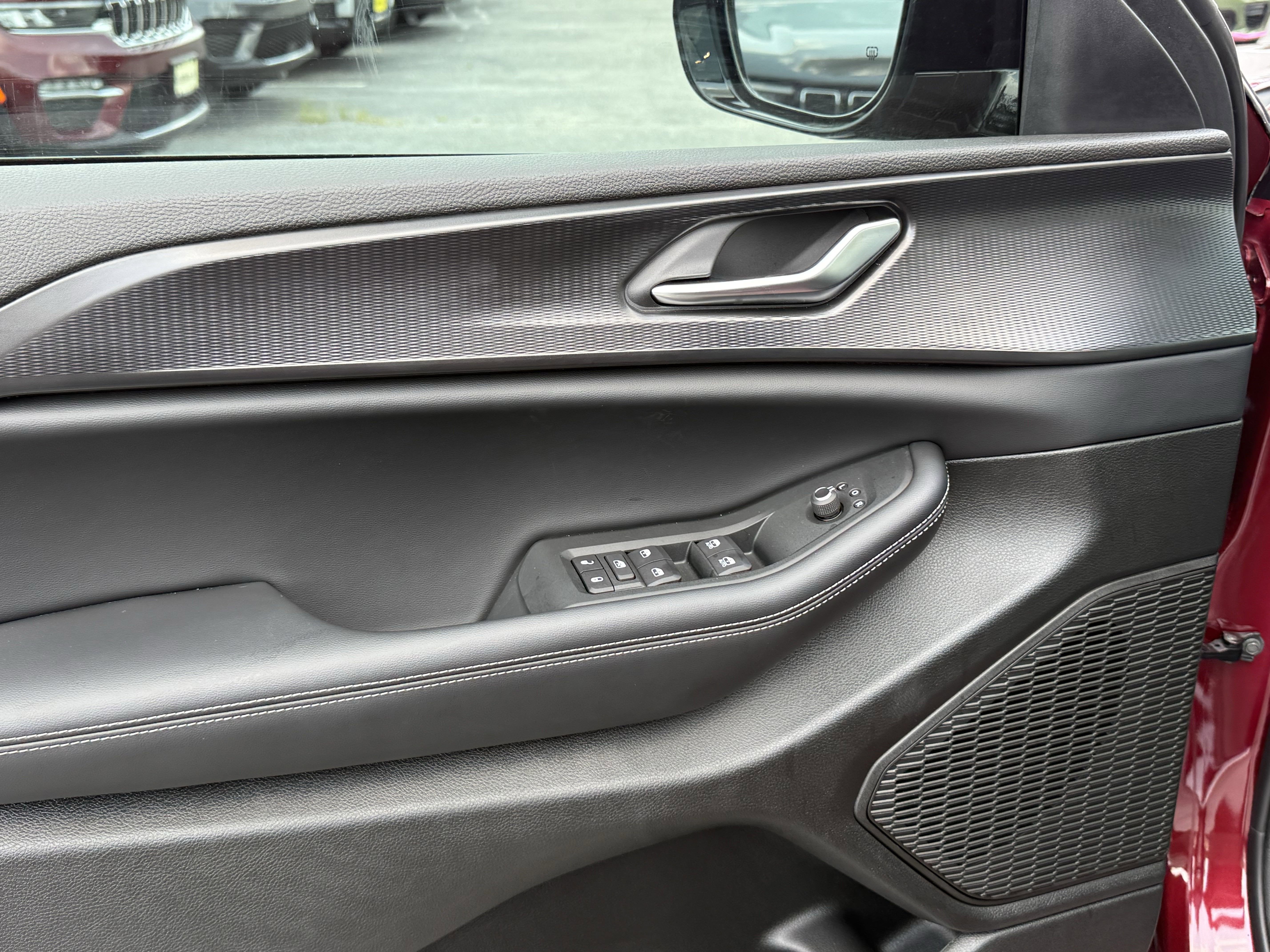 2025 Jeep Grand Cherokee L GRAND CHEROKEE L ALTITUDE X 4X2