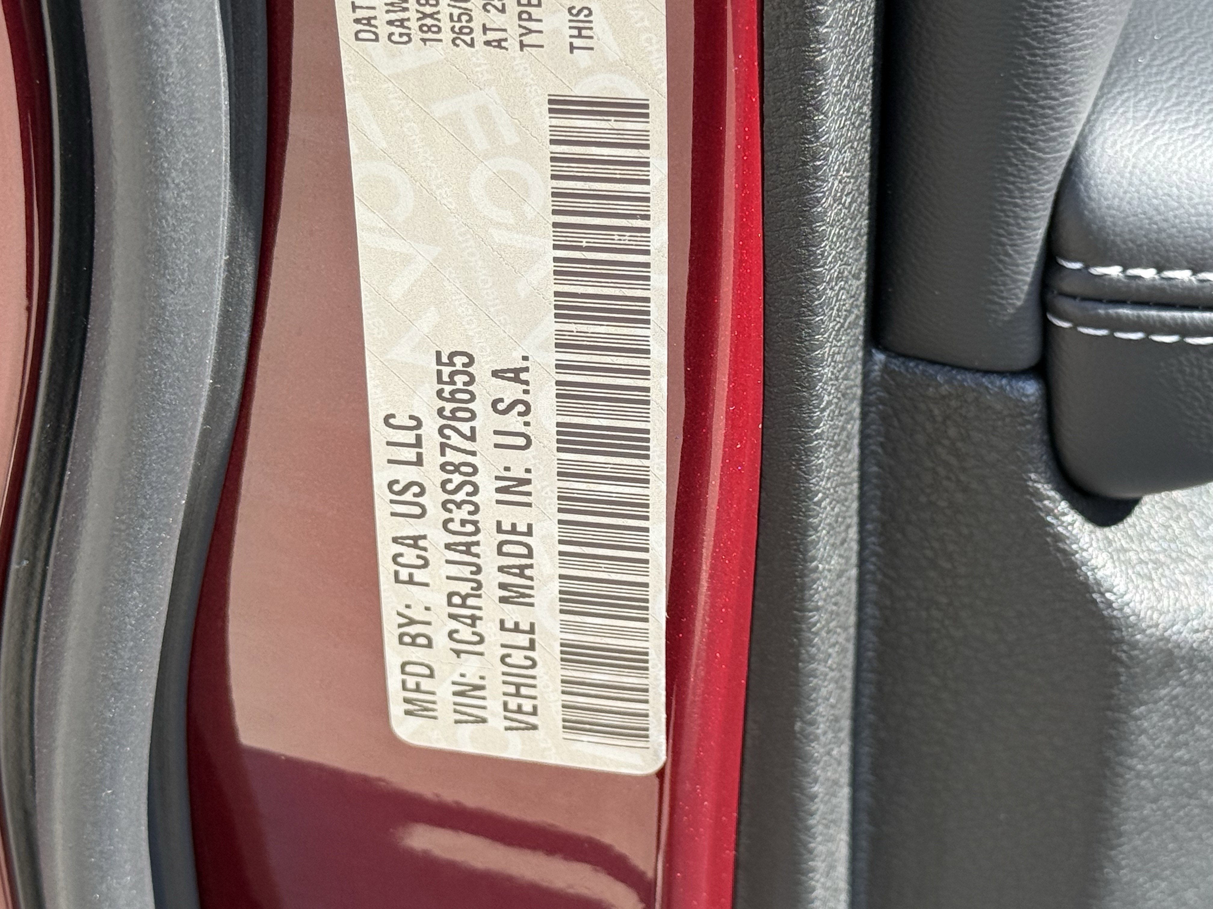 2025 Jeep Grand Cherokee L GRAND CHEROKEE L LAREDO 4X2