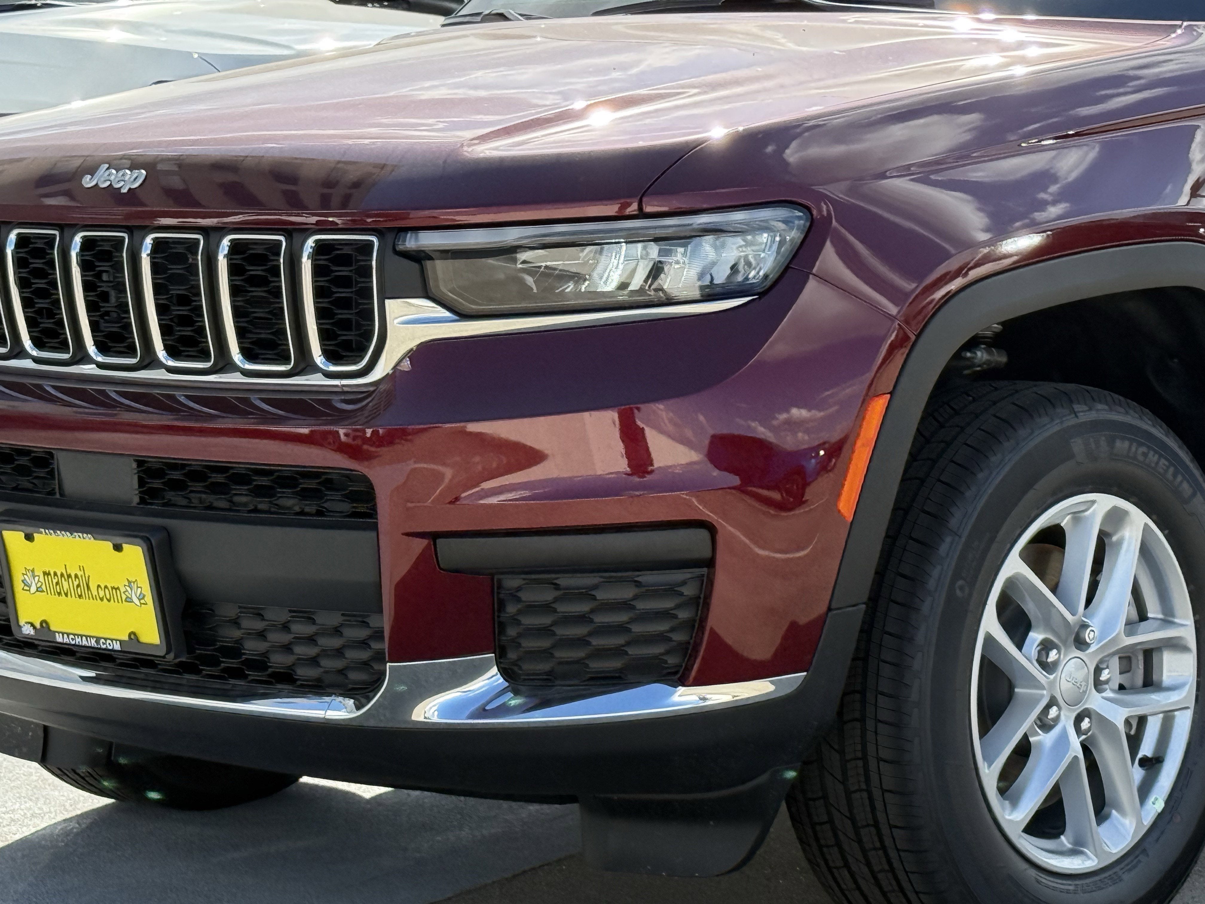 2025 Jeep Grand Cherokee L GRAND CHEROKEE L LAREDO 4X2