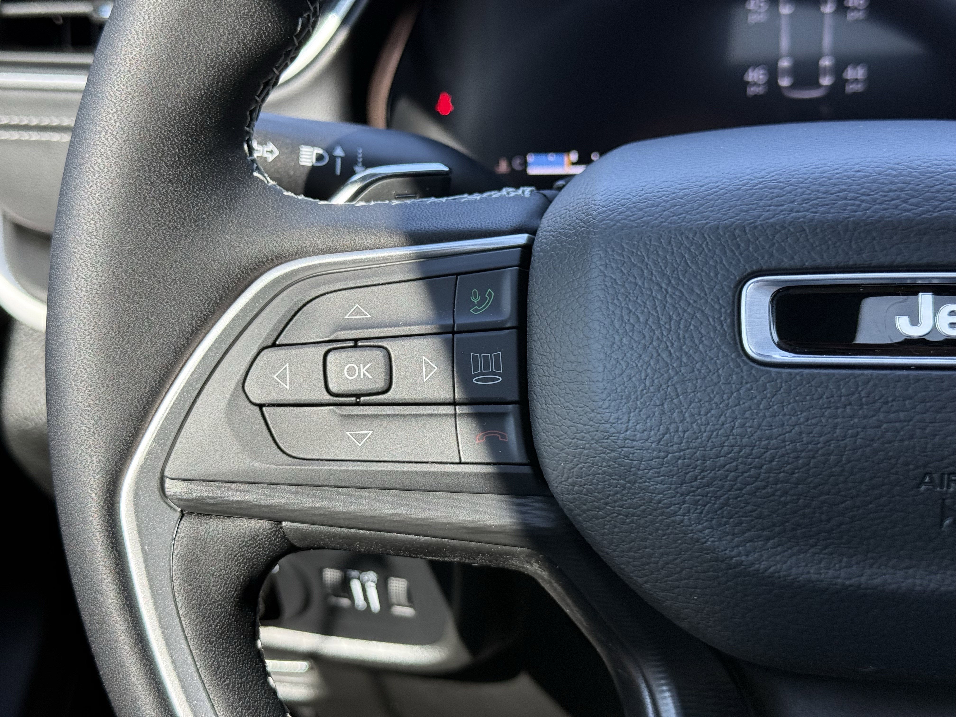 2025 Jeep Grand Cherokee L GRAND CHEROKEE L ALTITUDE X 4X2