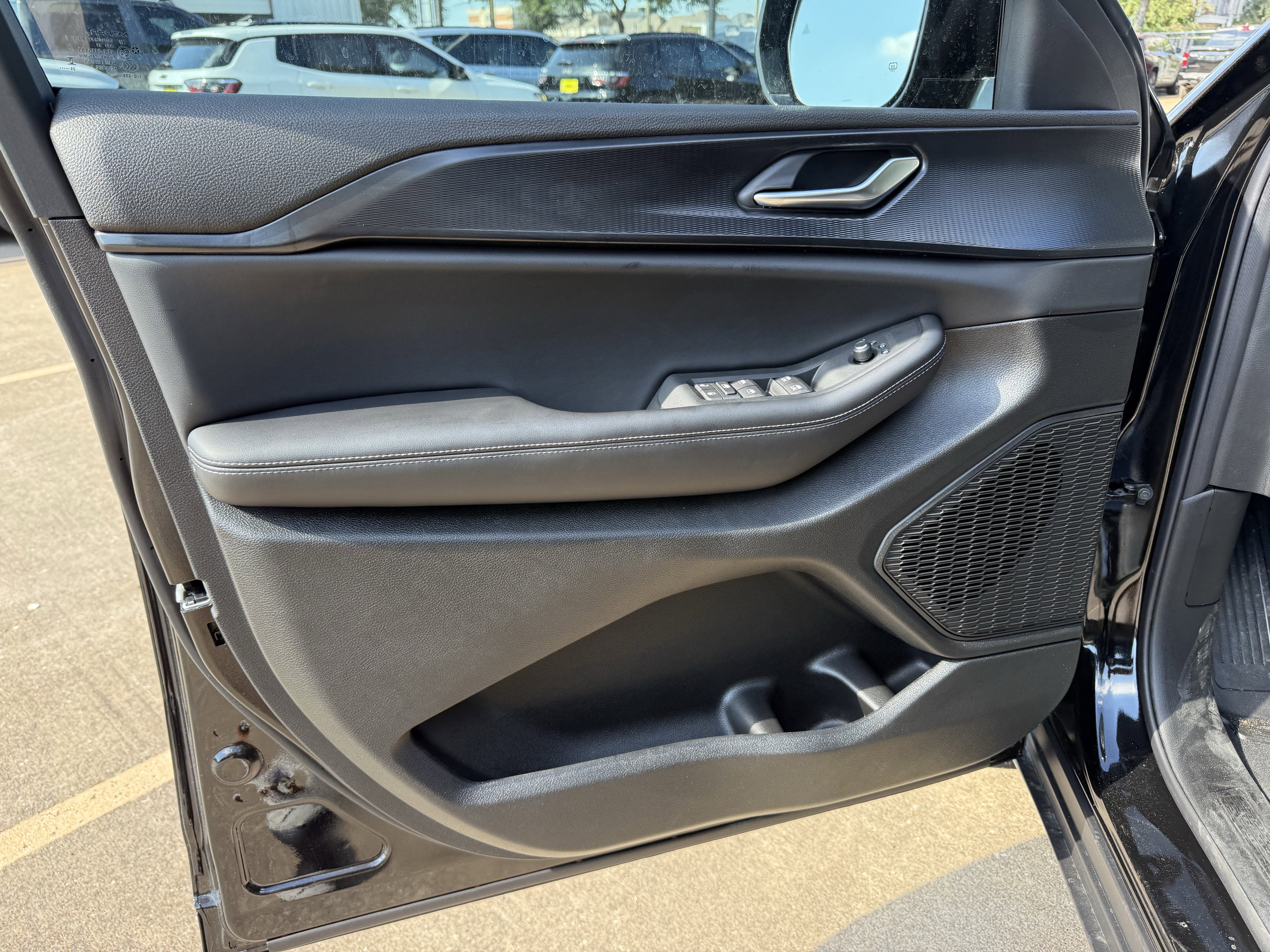 2025 Jeep Grand Cherokee L GRAND CHEROKEE L ALTITUDE X 4X2