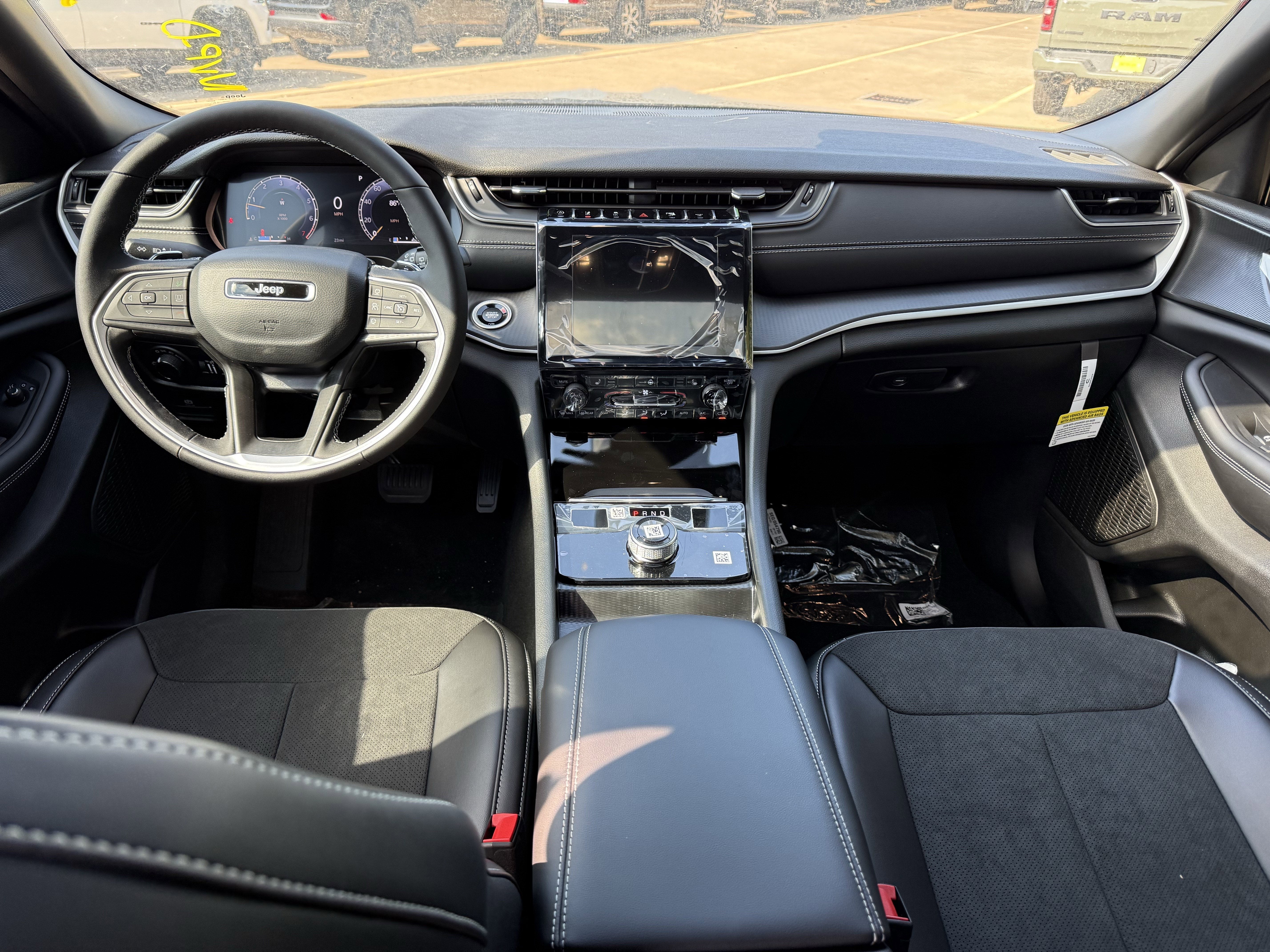 2025 Jeep Grand Cherokee L GRAND CHEROKEE L ALTITUDE X 4X2