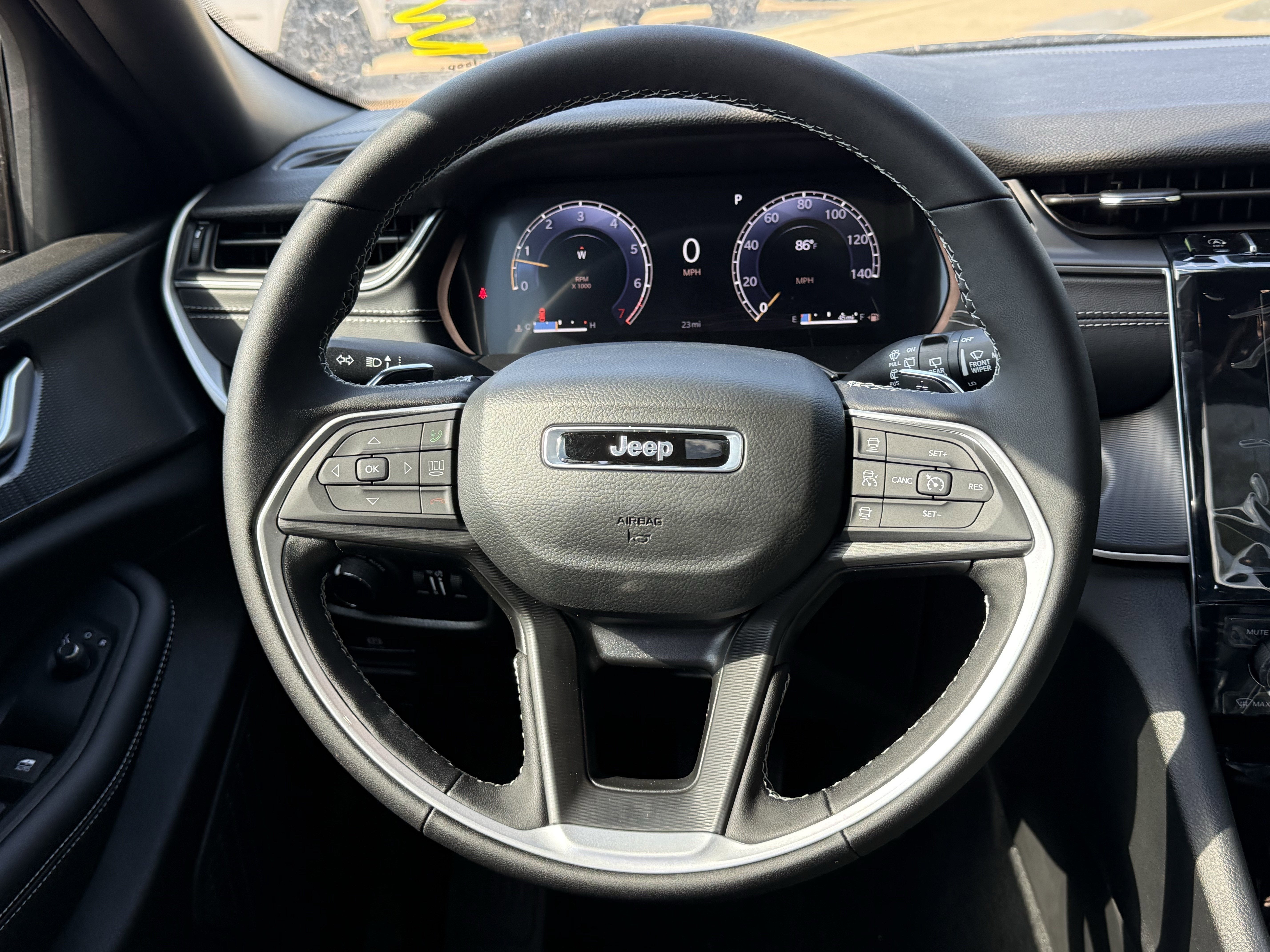 2025 Jeep Grand Cherokee L GRAND CHEROKEE L ALTITUDE X 4X2