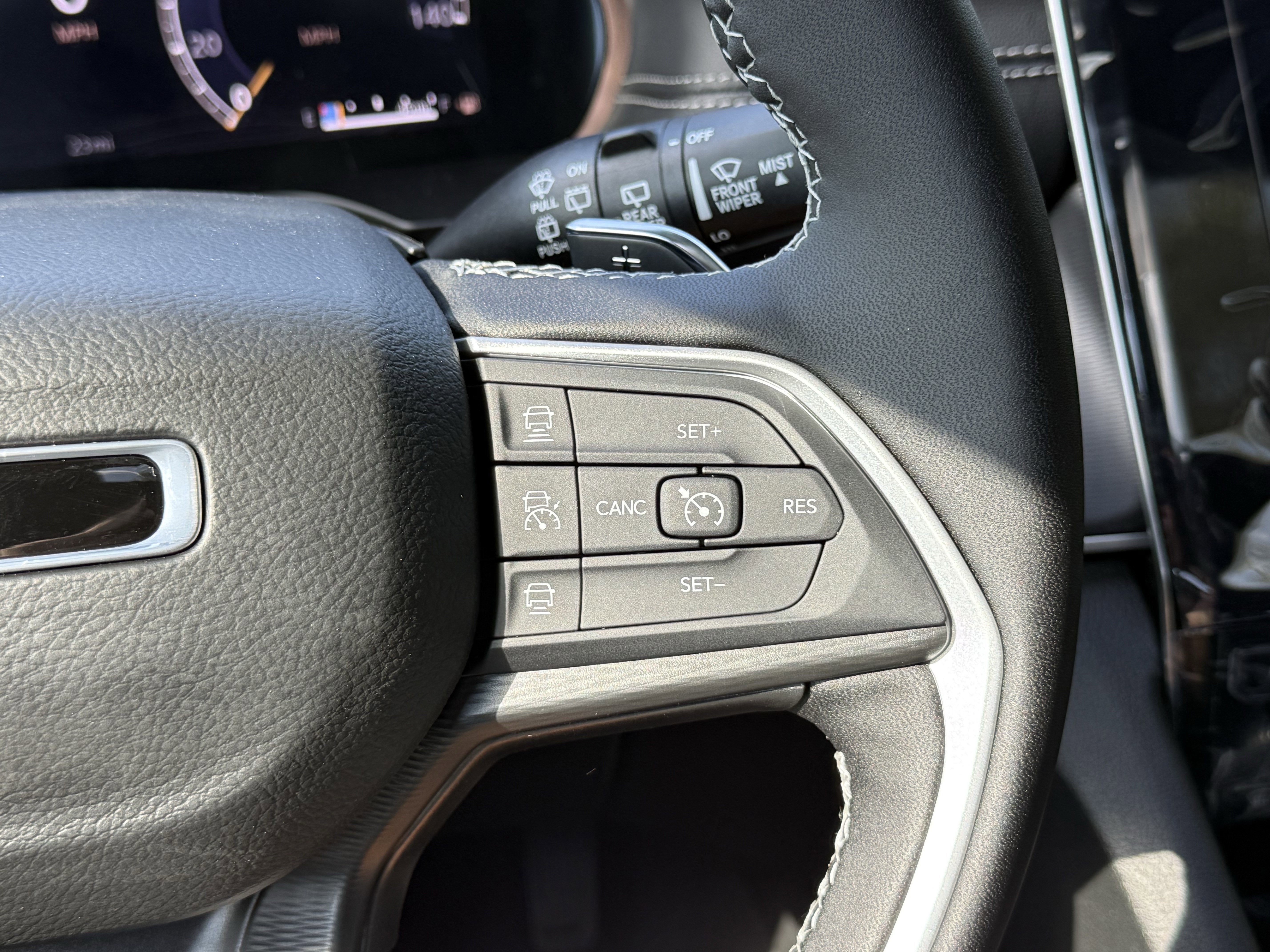 2025 Jeep Grand Cherokee L GRAND CHEROKEE L ALTITUDE X 4X2