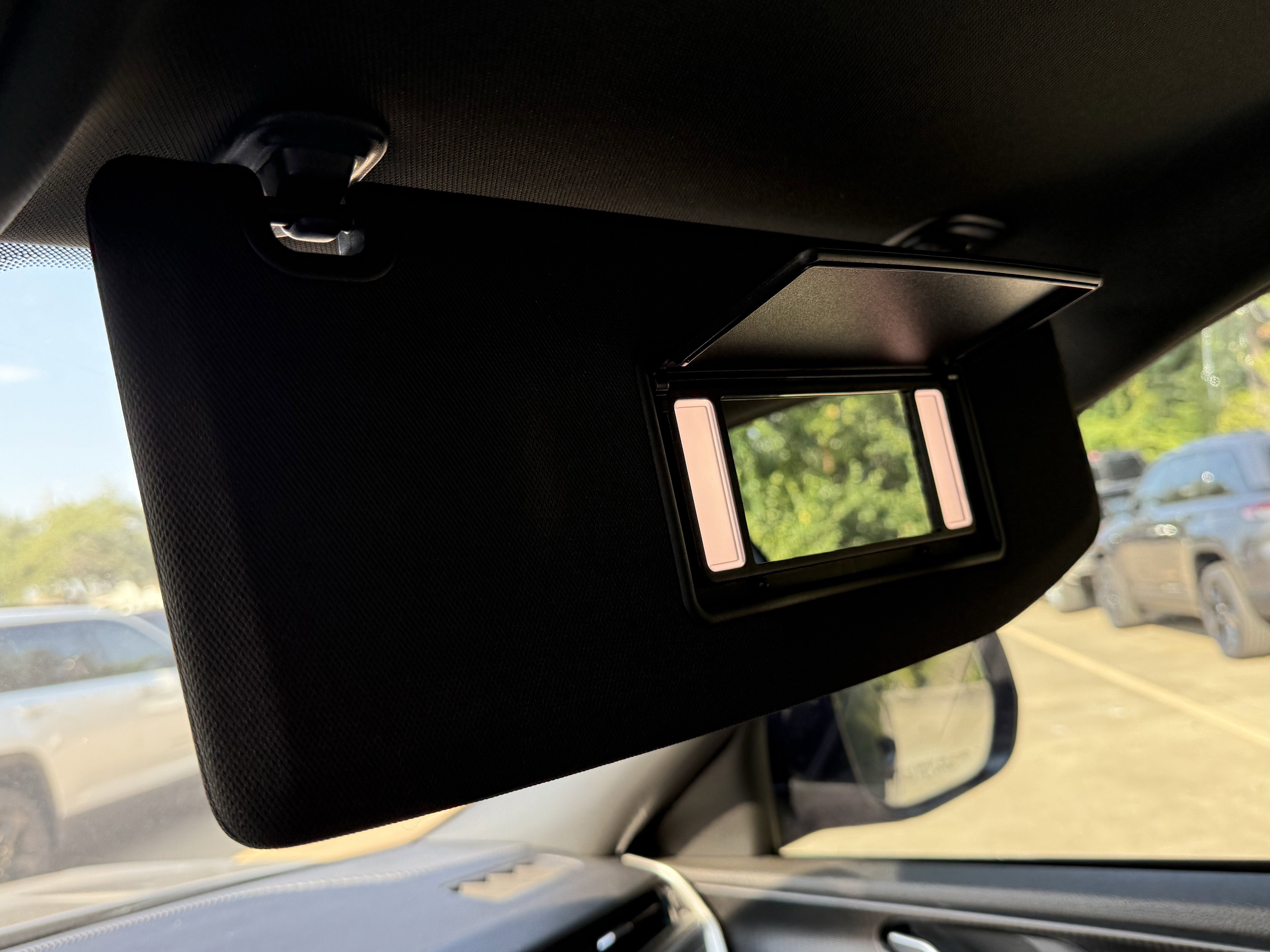 2025 Jeep Grand Cherokee L GRAND CHEROKEE L LAREDO X 4X2