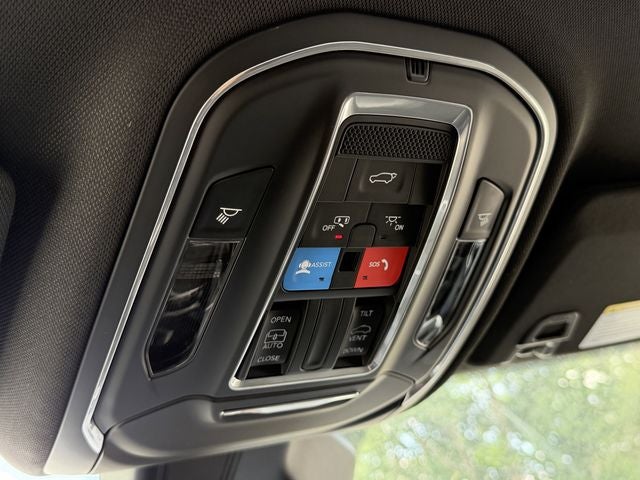 2025 Jeep Grand Cherokee L GRAND CHEROKEE L ALTITUDE X 4X2