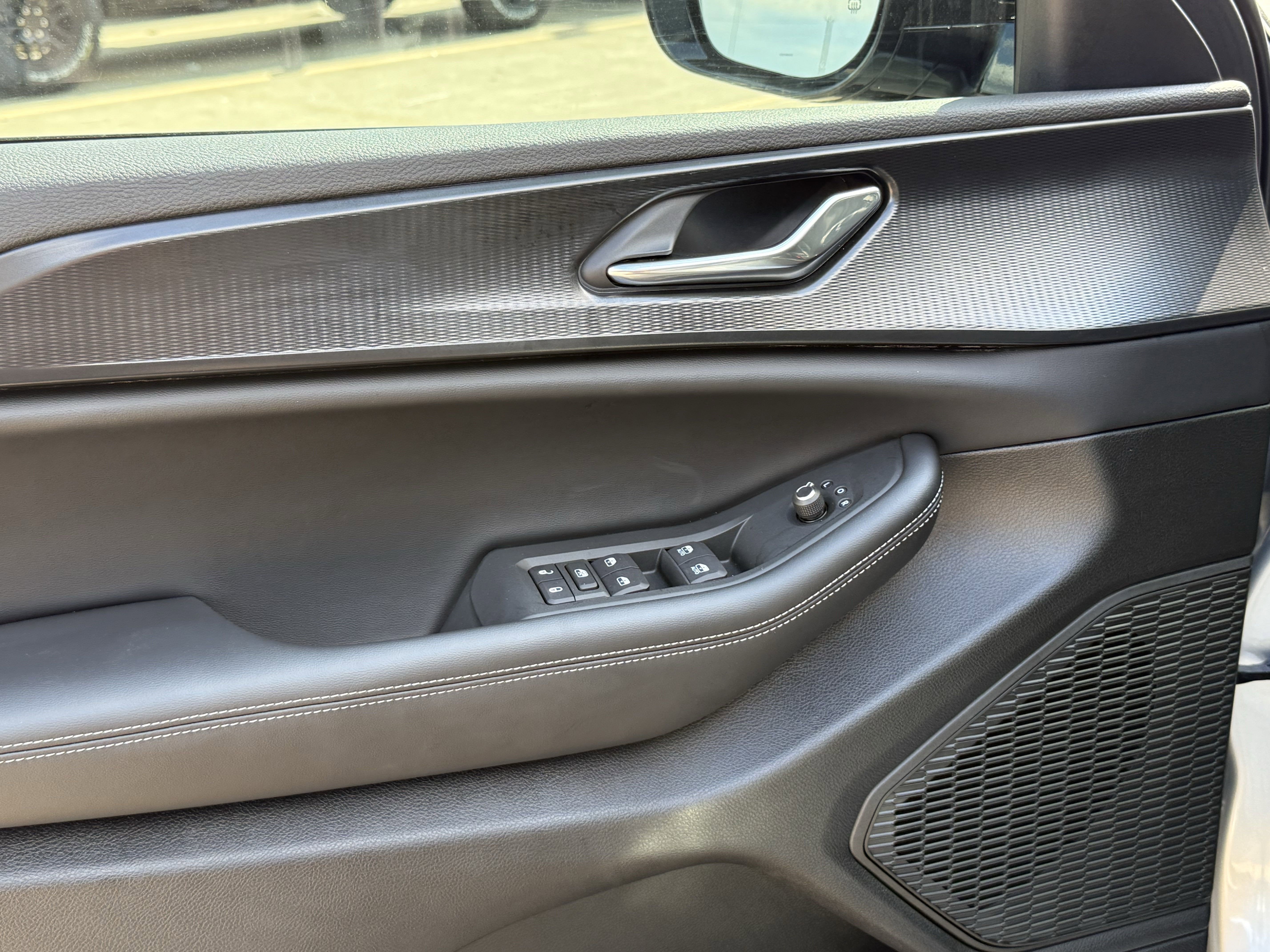 2025 Jeep Grand Cherokee L GRAND CHEROKEE L ALTITUDE X 4X2