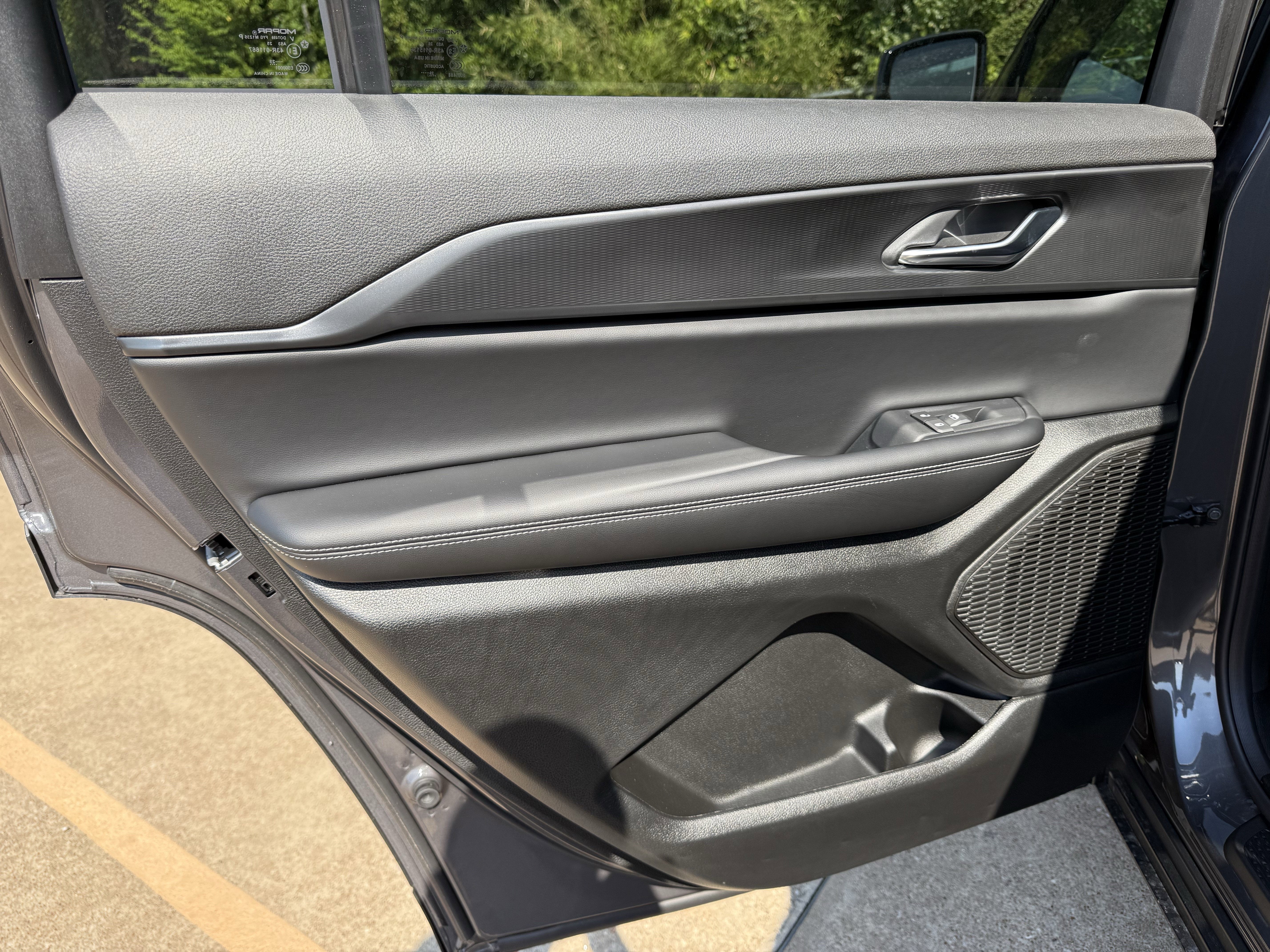 2025 Jeep Grand Cherokee L GRAND CHEROKEE L ALTITUDE X 4X2