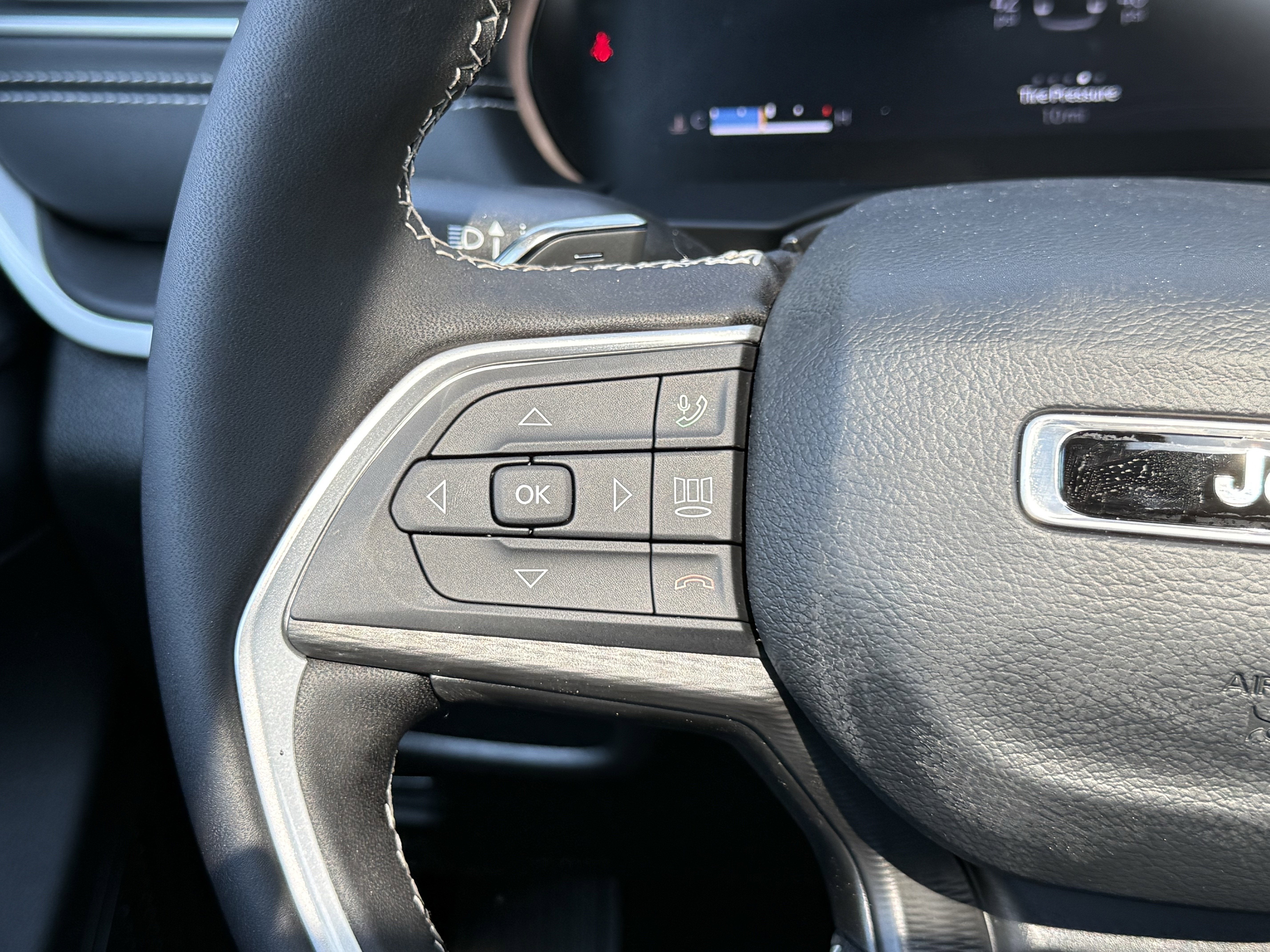 2025 Jeep Grand Cherokee L GRAND CHEROKEE L ALTITUDE X 4X2