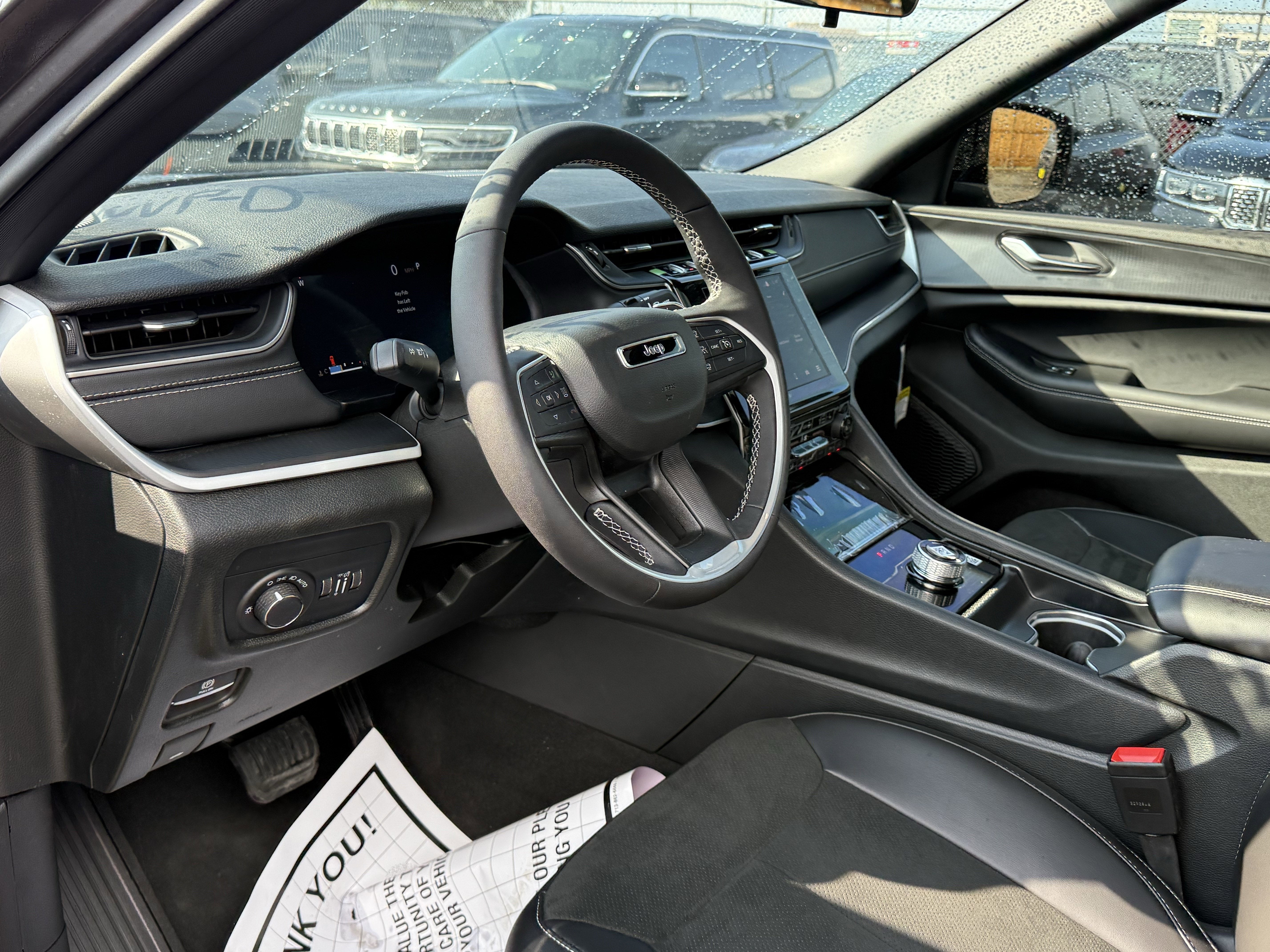 2025 Jeep Grand Cherokee L GRAND CHEROKEE L ALTITUDE X 4X2