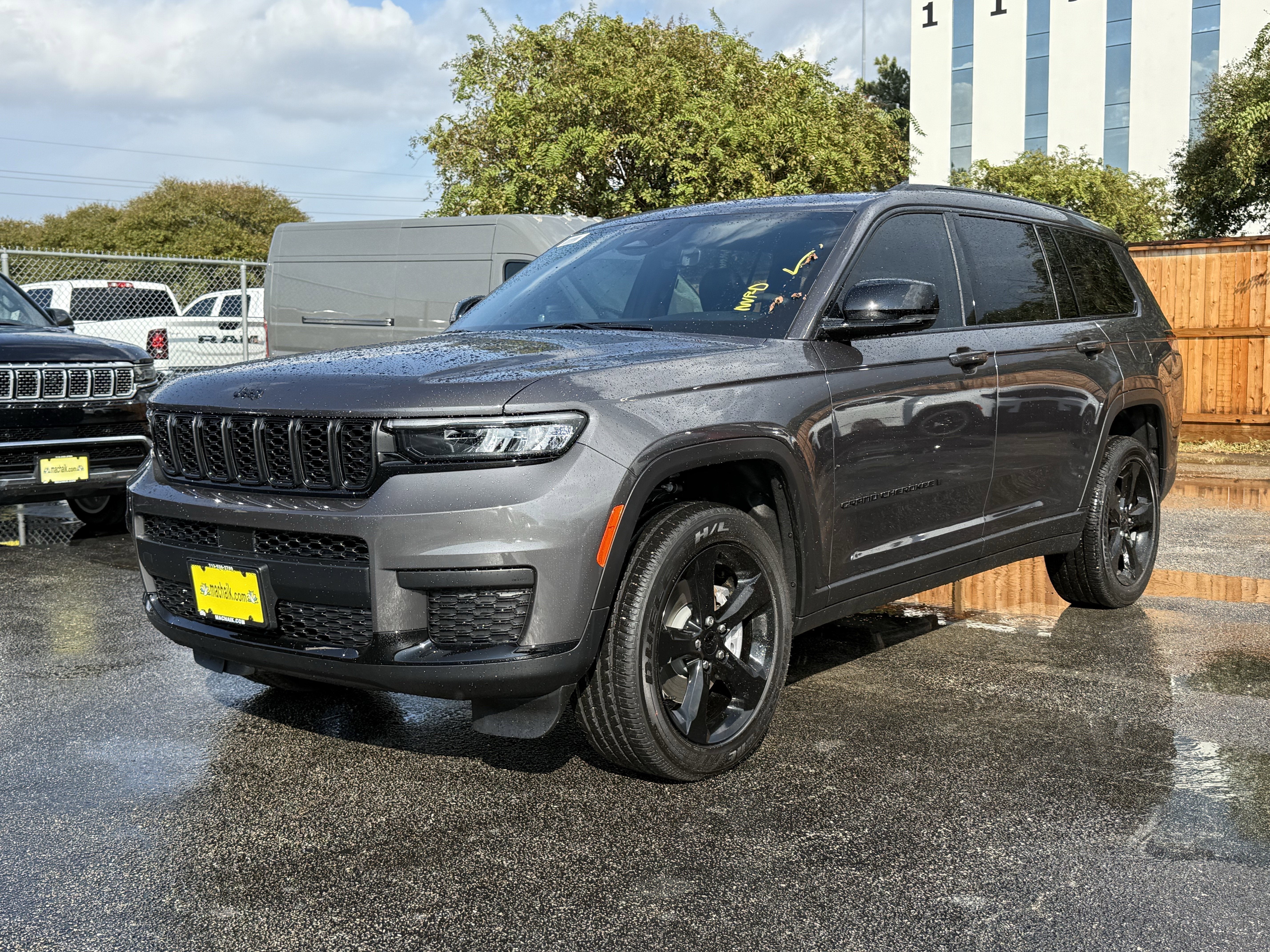 2025 Jeep Grand Cherokee L GRAND CHEROKEE L ALTITUDE X 4X2