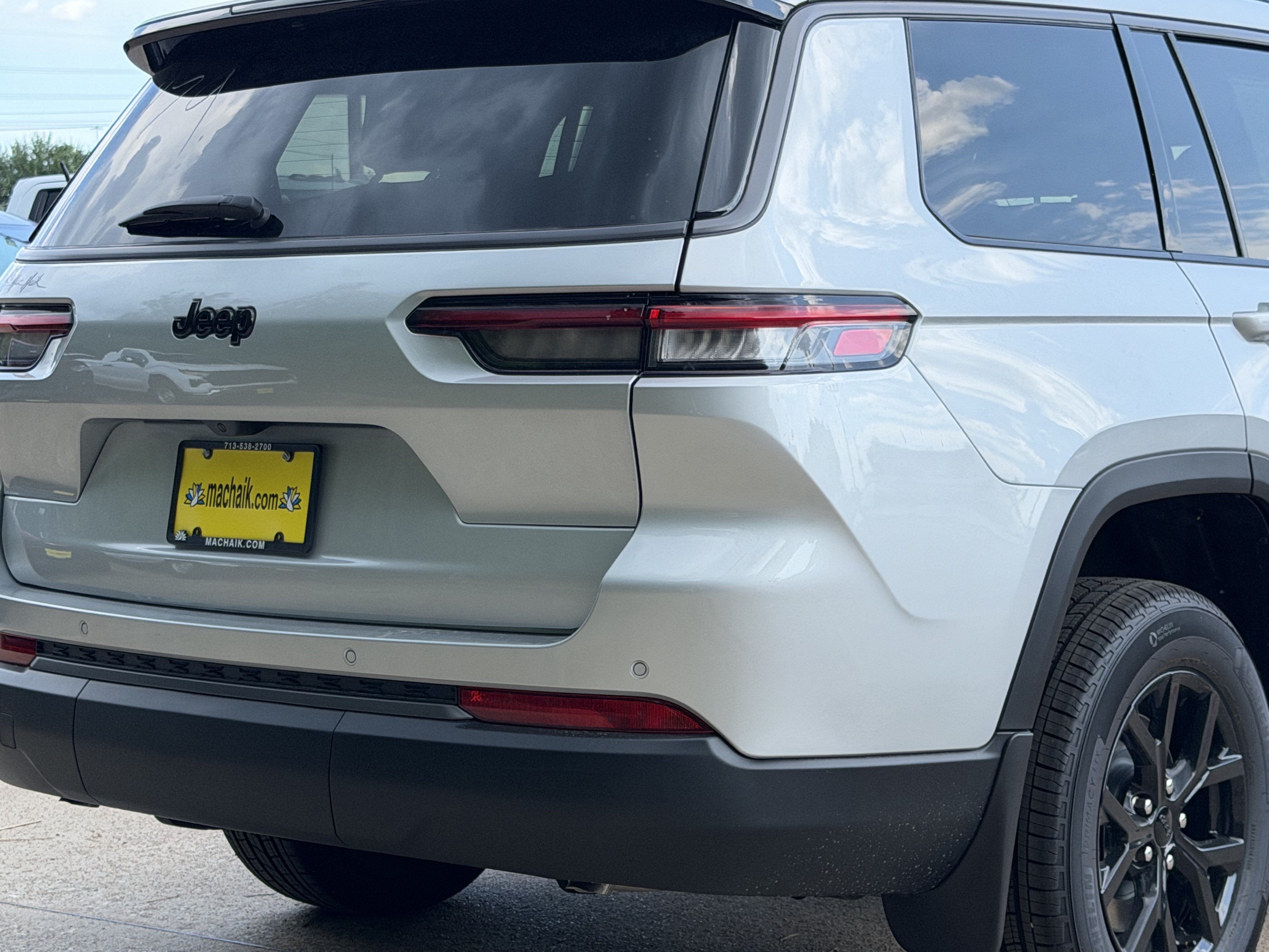 2026 Jeep Grand Cherokee L Laredo Altitude