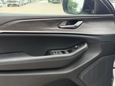2026 Jeep Grand Cherokee L Laredo Altitude