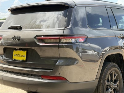 2026 Jeep Grand Cherokee L Laredo Altitude