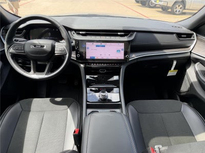 2026 Jeep Grand Cherokee L Laredo Altitude