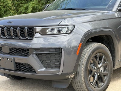 2026 Jeep Grand Cherokee L Laredo Altitude