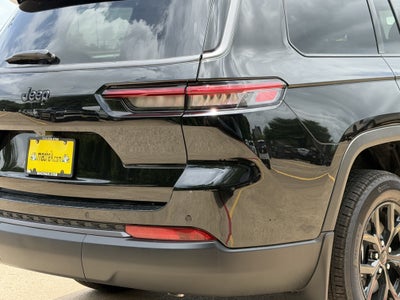 2026 Jeep Grand Cherokee L Laredo Altitude