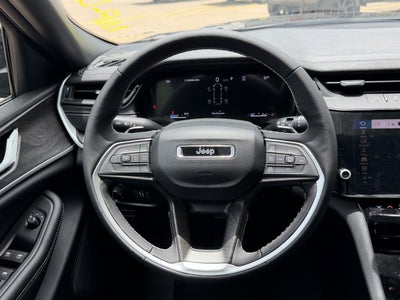 2026 Jeep Grand Cherokee L Laredo Altitude