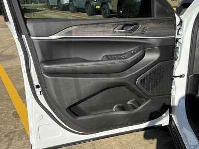 2025 Jeep Grand Cherokee L GRAND CHEROKEE L LIMITED 4X2