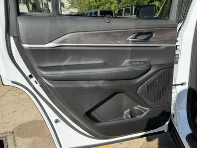 2025 Jeep Grand Cherokee L GRAND CHEROKEE L LIMITED 4X2