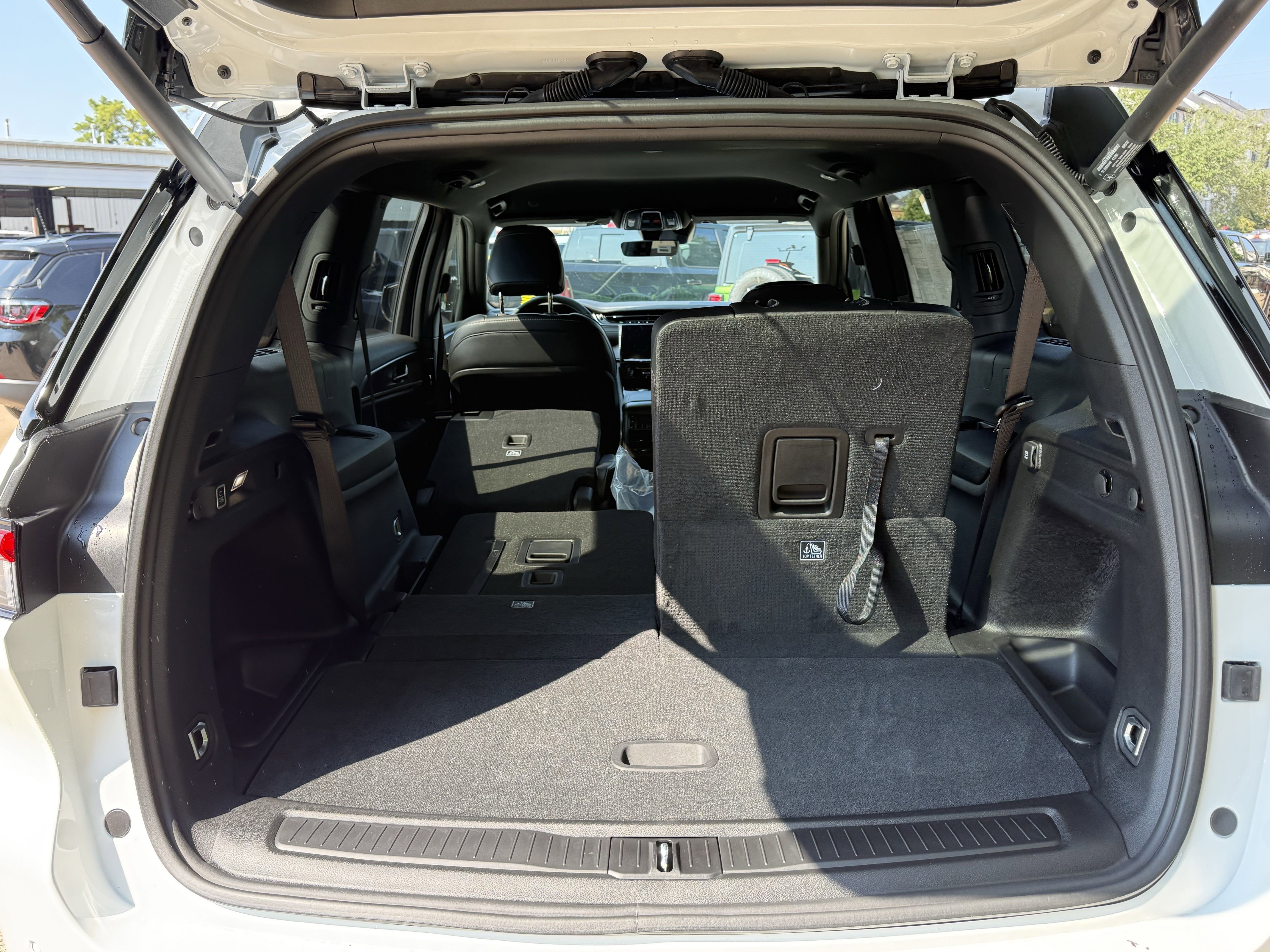 2025 Jeep Grand Cherokee L GRAND CHEROKEE L LIMITED 4X2