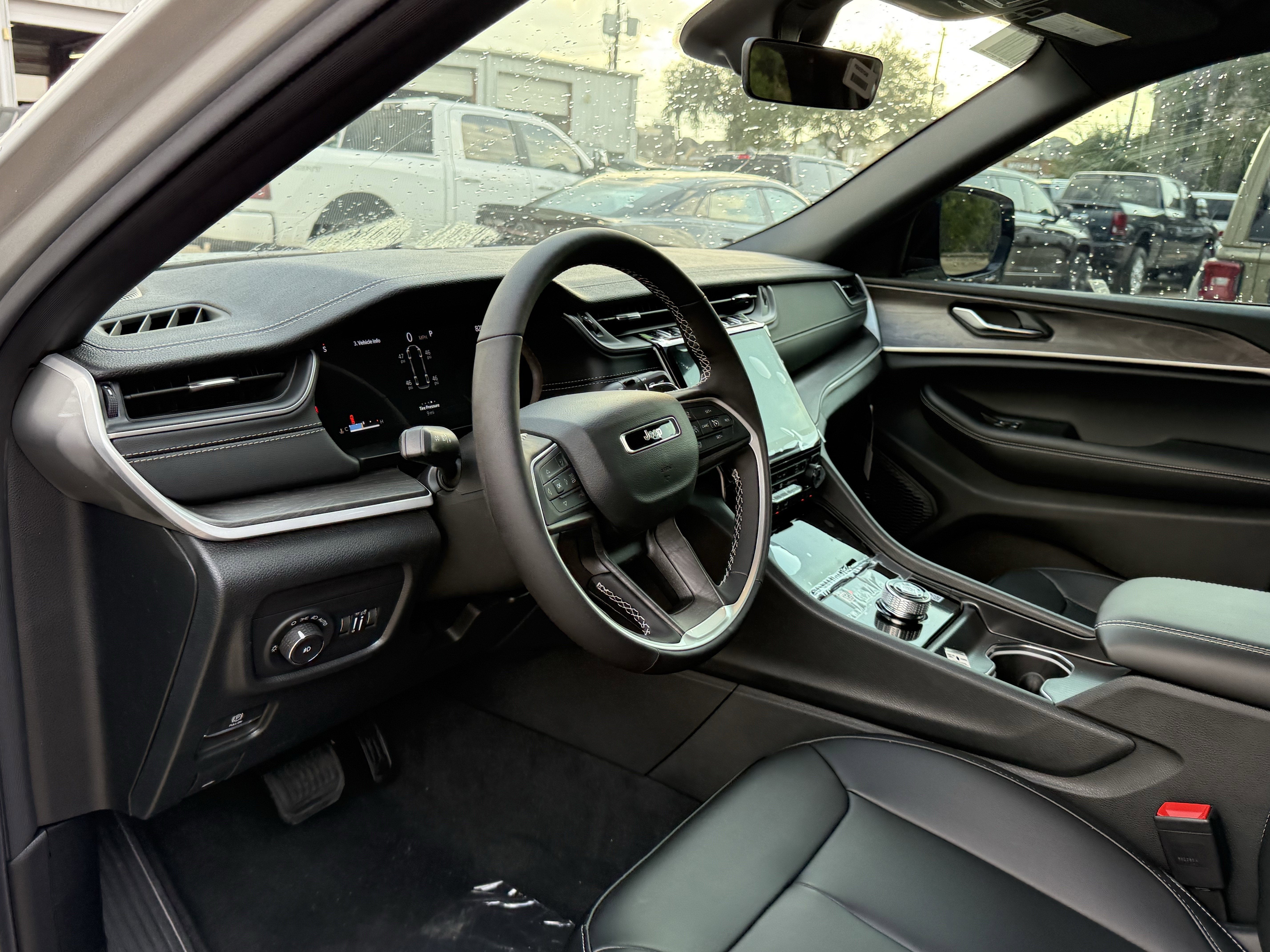 2025 Jeep Grand Cherokee L GRAND CHEROKEE L LIMITED 4X2