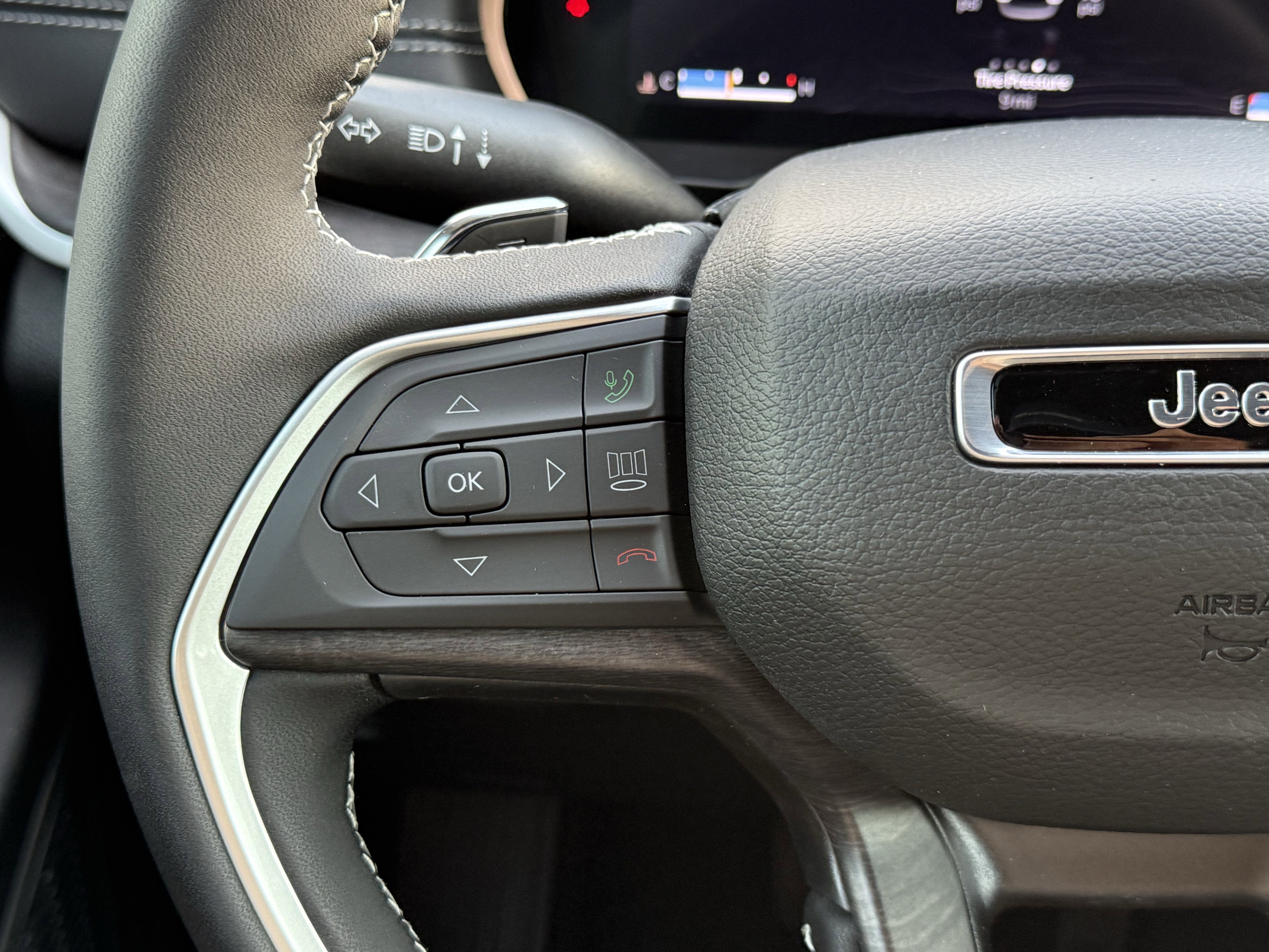 2025 Jeep Grand Cherokee L GRAND CHEROKEE L LIMITED 4X2