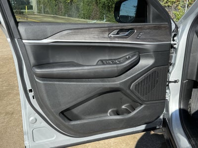 2025 Jeep Grand Cherokee L GRAND CHEROKEE L LIMITED 4X2