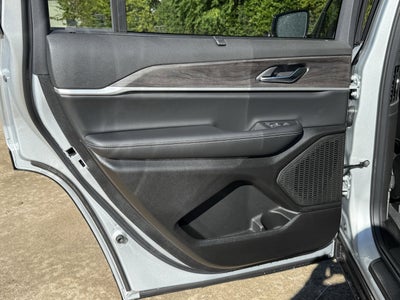 2025 Jeep Grand Cherokee L GRAND CHEROKEE L LIMITED 4X2