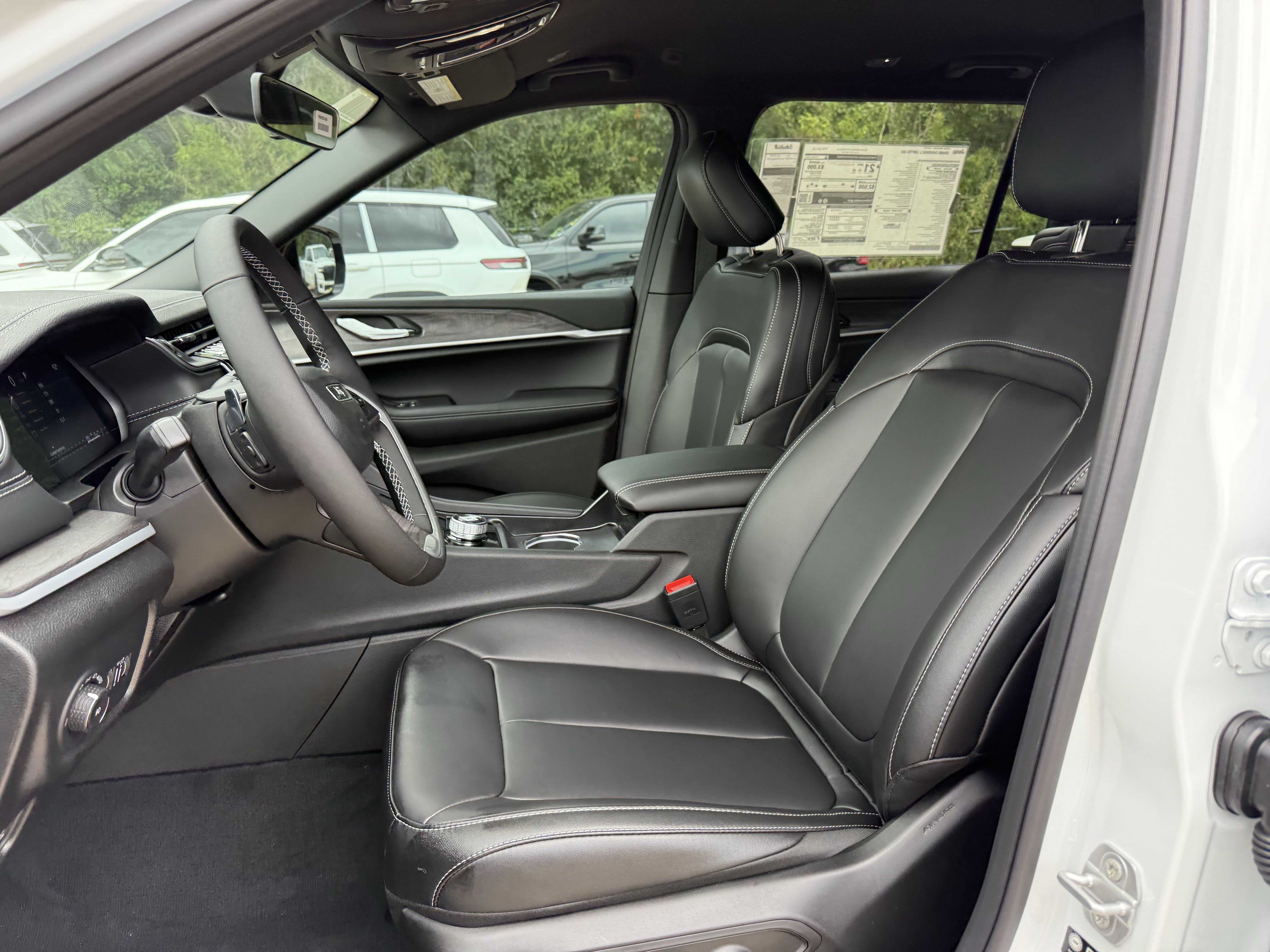 2025 Jeep Grand Cherokee L GRAND CHEROKEE L LIMITED 4X2