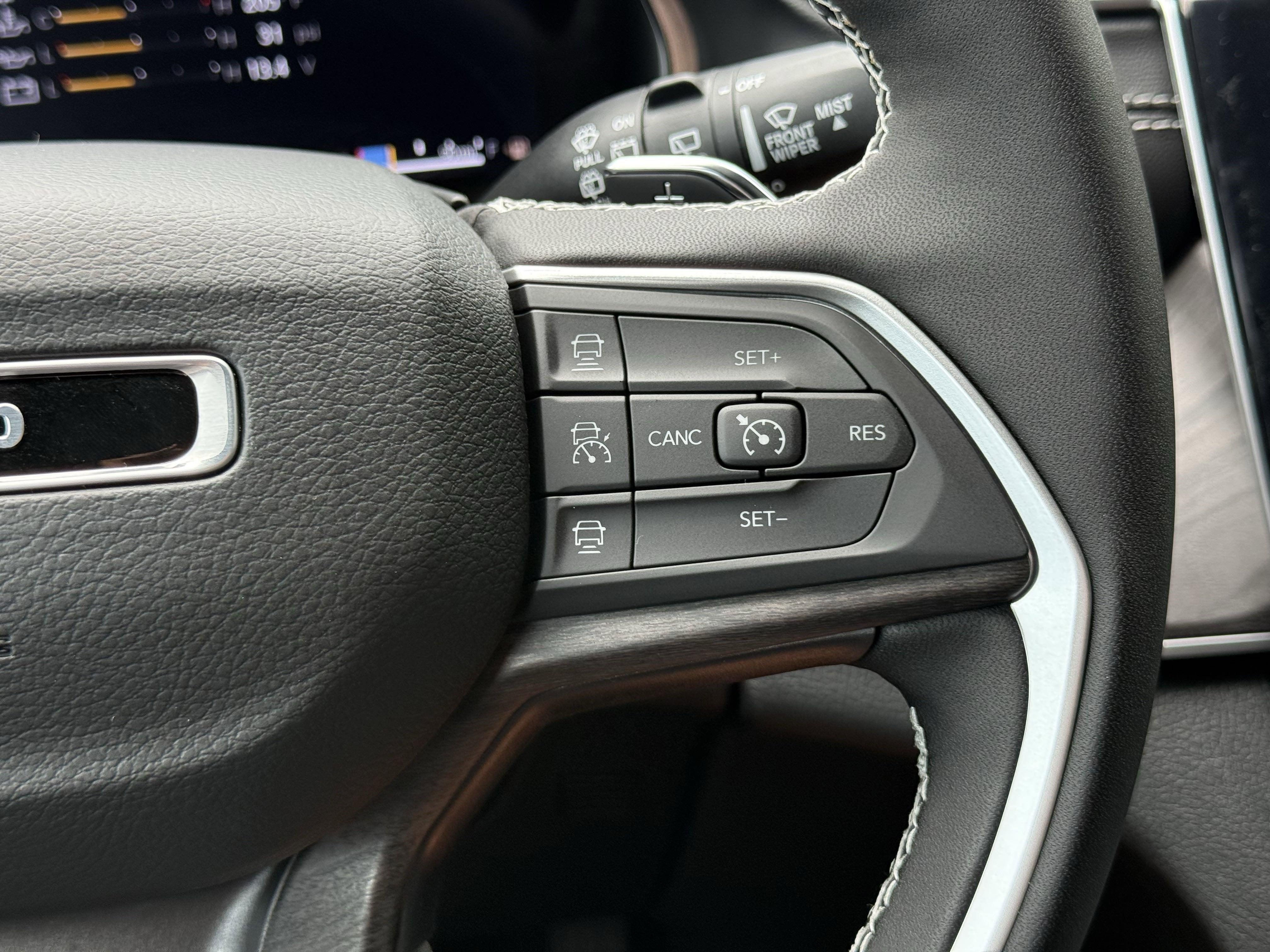 2025 Jeep Grand Cherokee L GRAND CHEROKEE L LIMITED 4X2