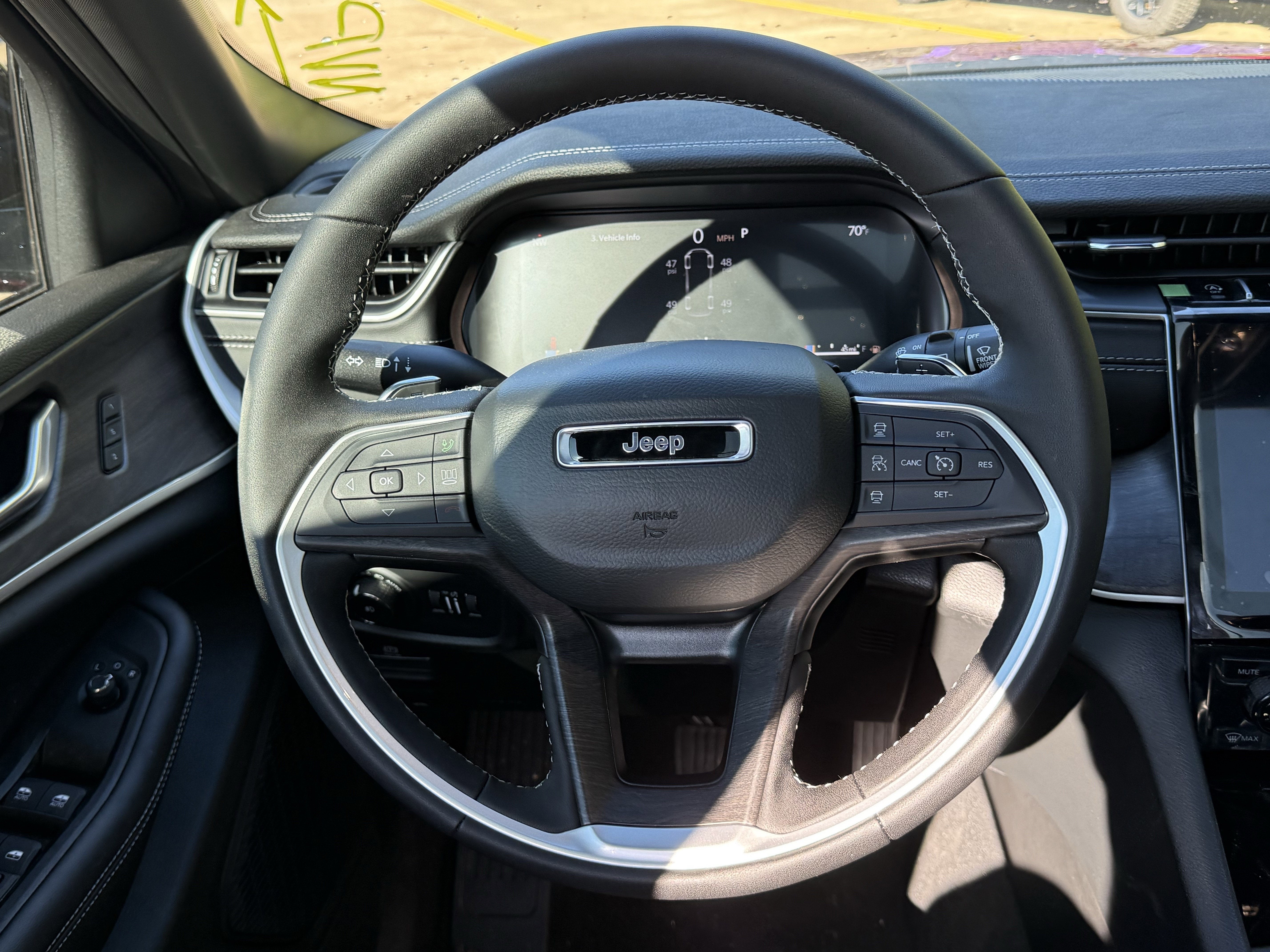 2025 Jeep Grand Cherokee L GRAND CHEROKEE L LIMITED 4X2