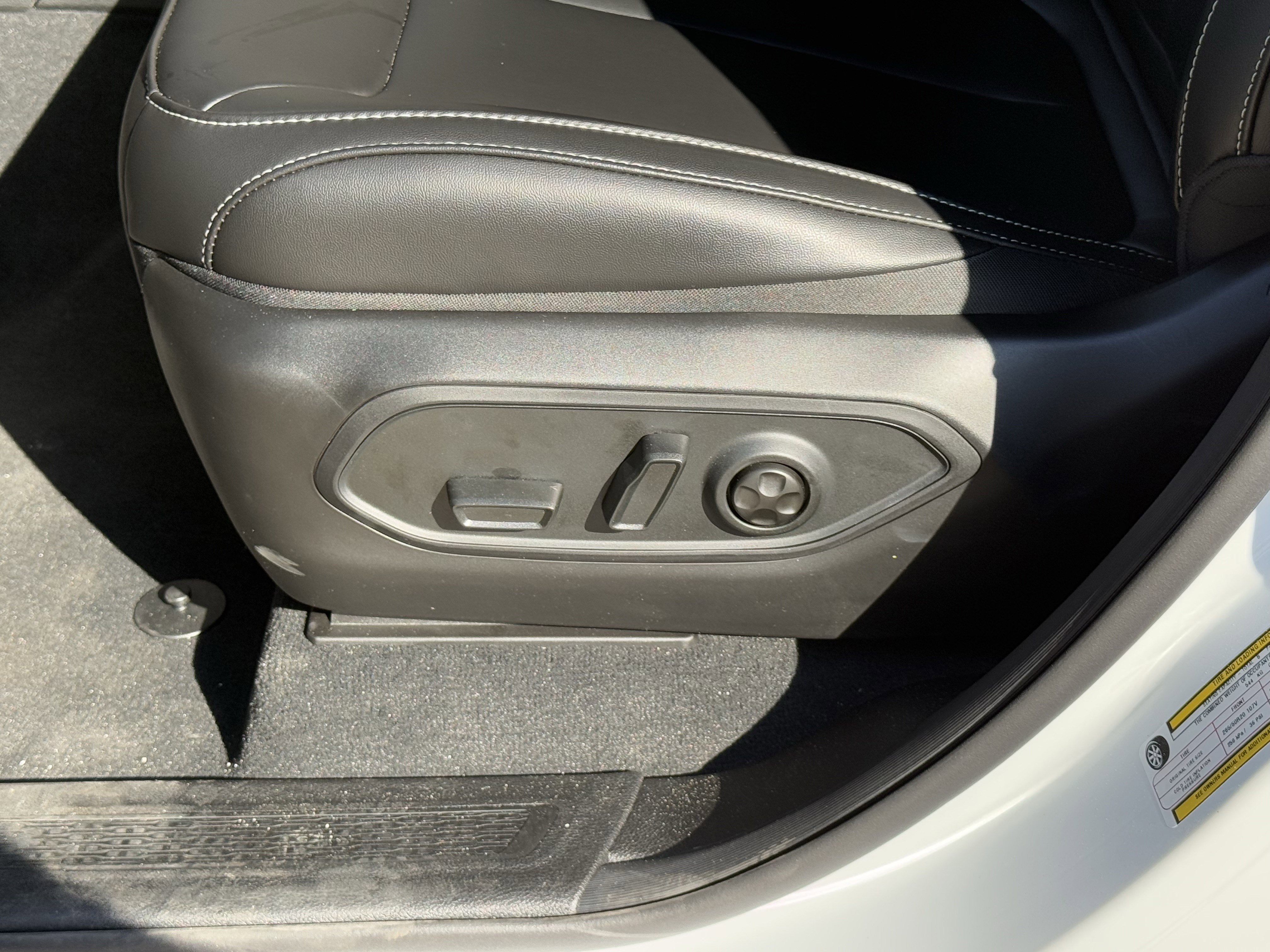 2025 Jeep Grand Cherokee L GRAND CHEROKEE L LIMITED 4X2