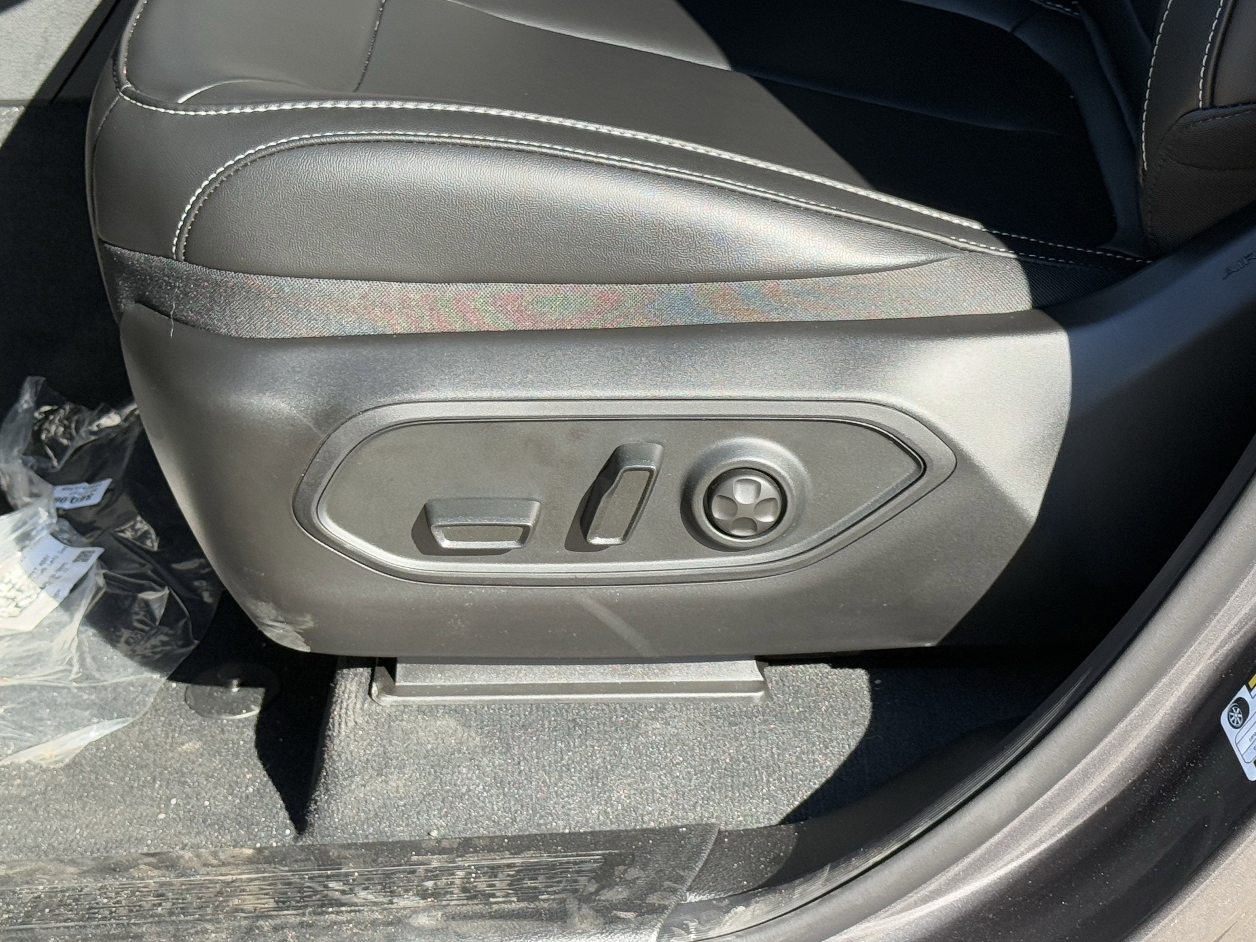 2025 Jeep Grand Cherokee L GRAND CHEROKEE L LIMITED 4X2