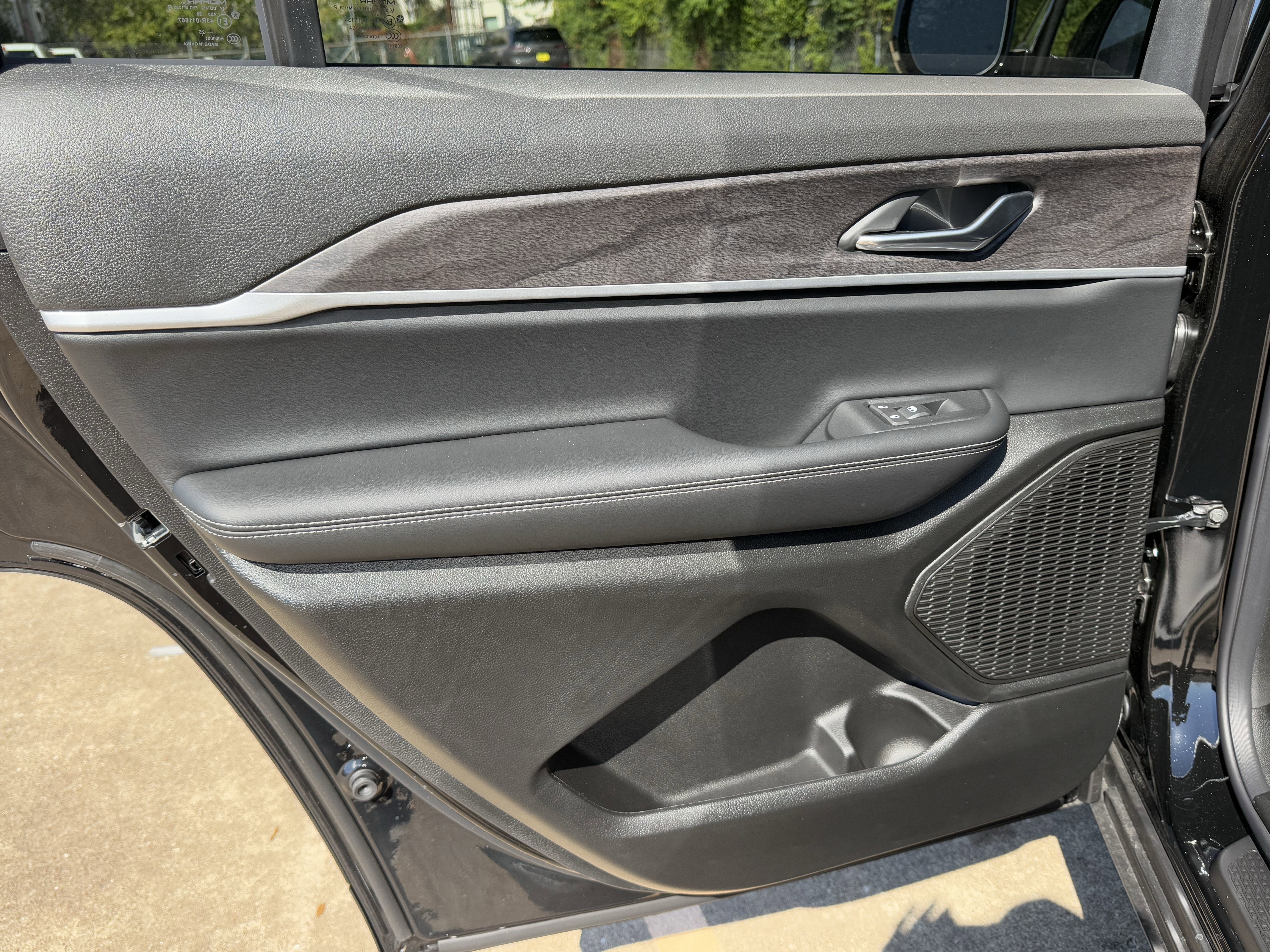 2025 Jeep Grand Cherokee L GRAND CHEROKEE L LIMITED 4X2