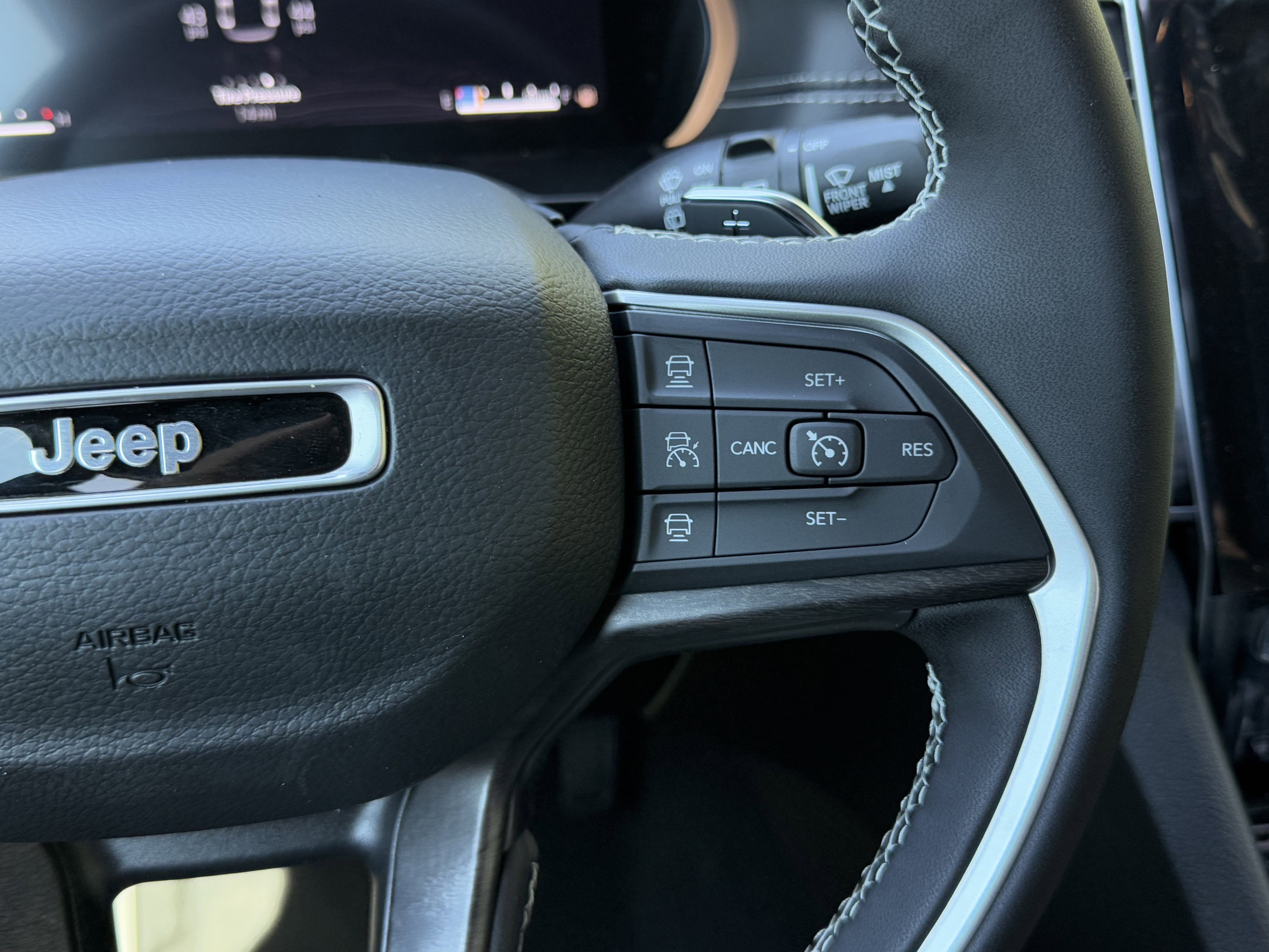 2025 Jeep Grand Cherokee L GRAND CHEROKEE L LIMITED 4X2