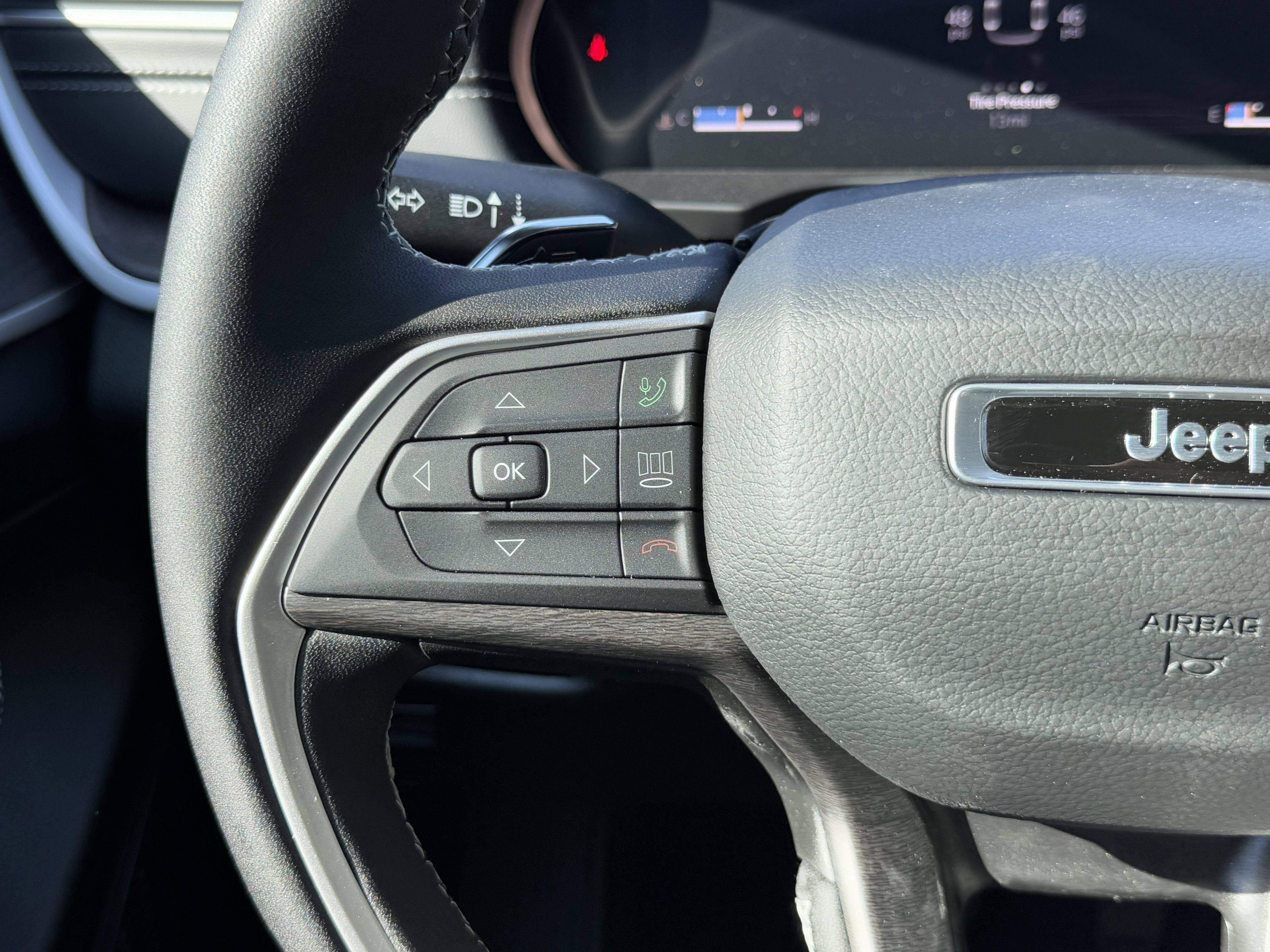 2025 Jeep Grand Cherokee L GRAND CHEROKEE L LIMITED 4X2