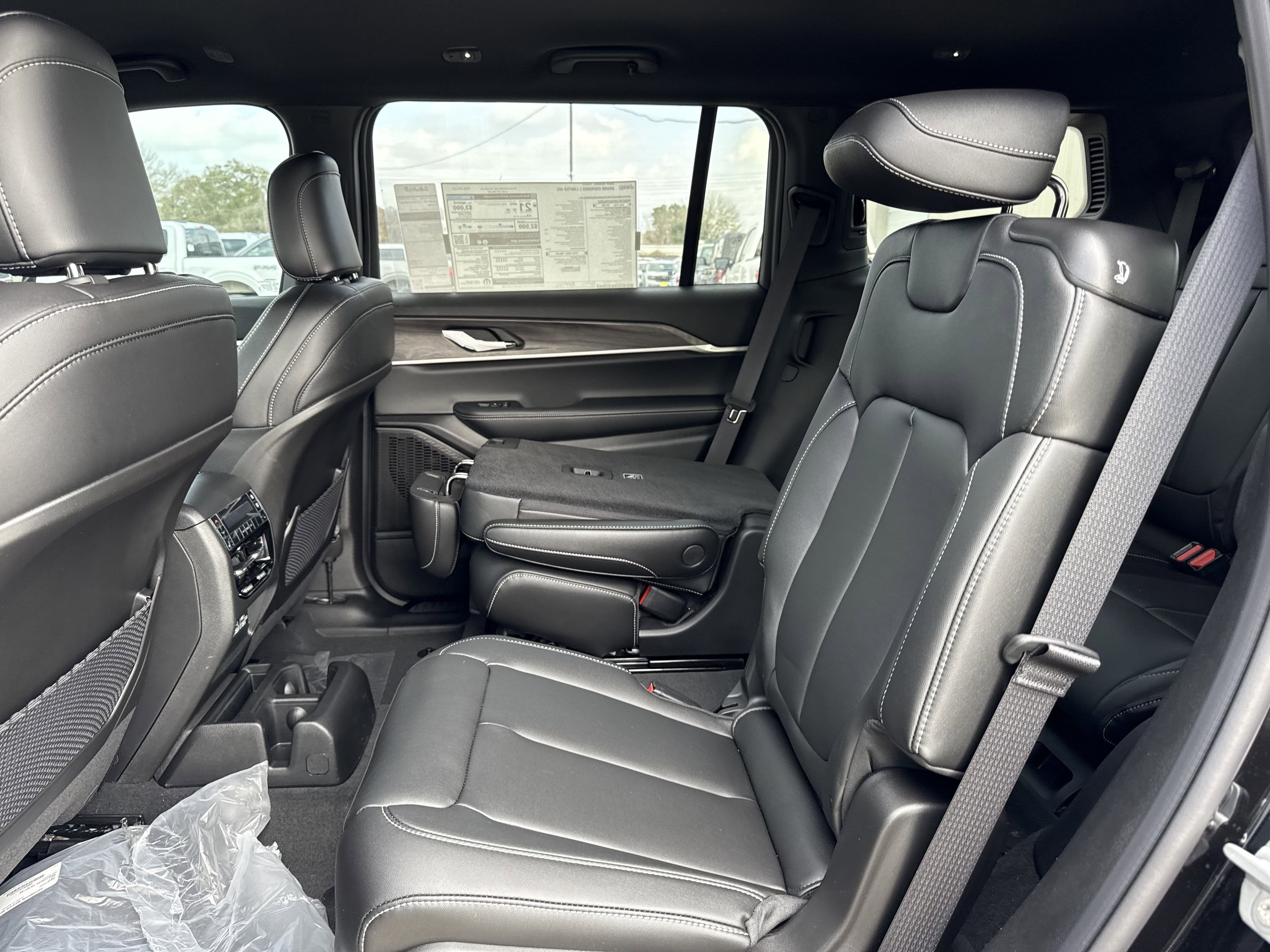 2025 Jeep Grand Cherokee L GRAND CHEROKEE L LIMITED 4X2