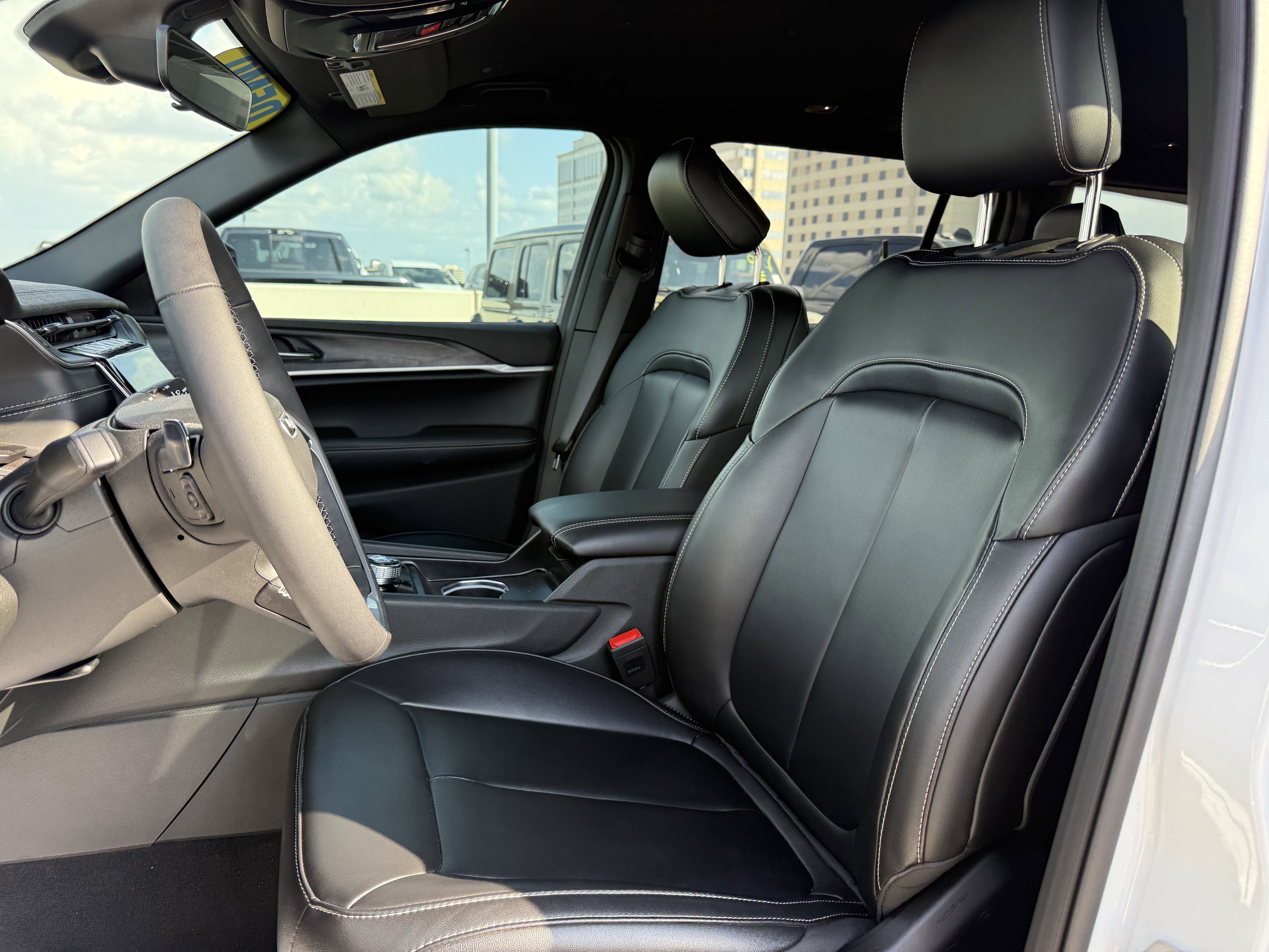 2025 Jeep Grand Cherokee L GRAND CHEROKEE L LIMITED 4X2